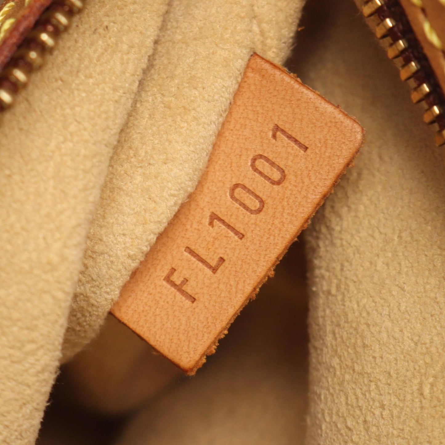 Louis Vuitton Monogram Looping MM