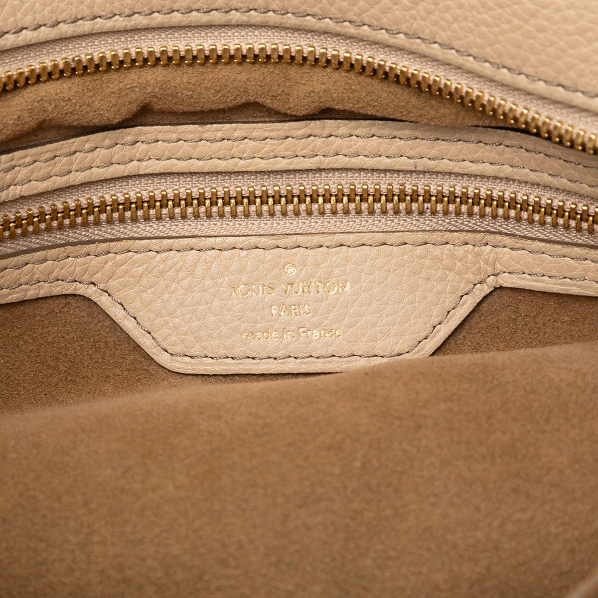 Louis Vuitton Monogram Mahina Stellar PM — Beige