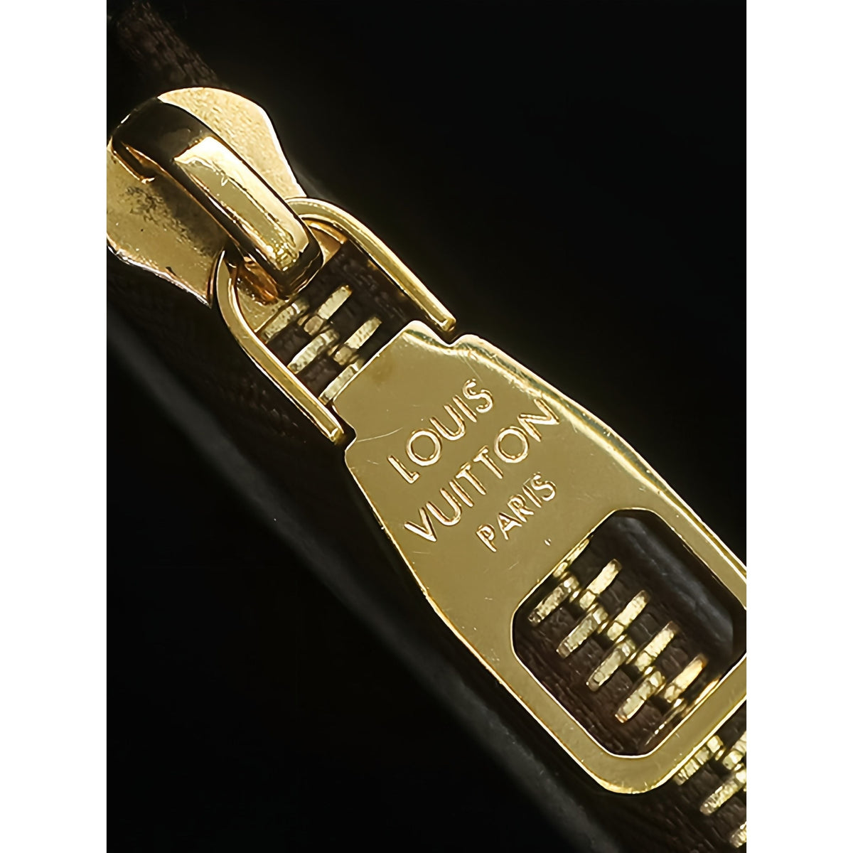 Louis Vuitton Monogram Neonoe MM — Brown