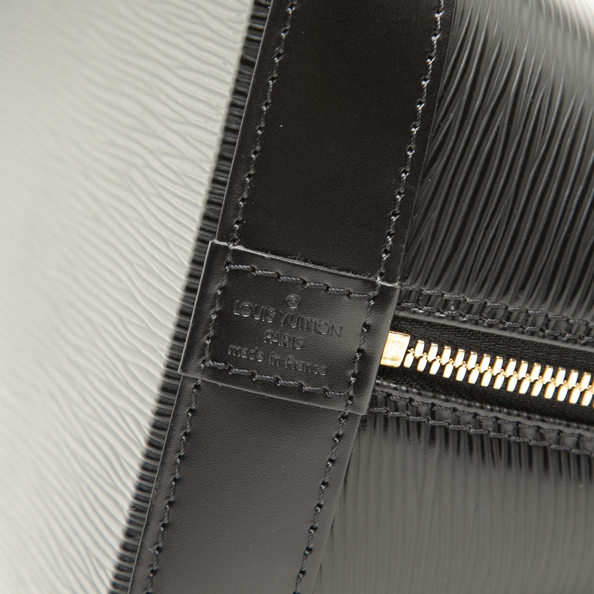 Louis Vuitton Epi Alma PM