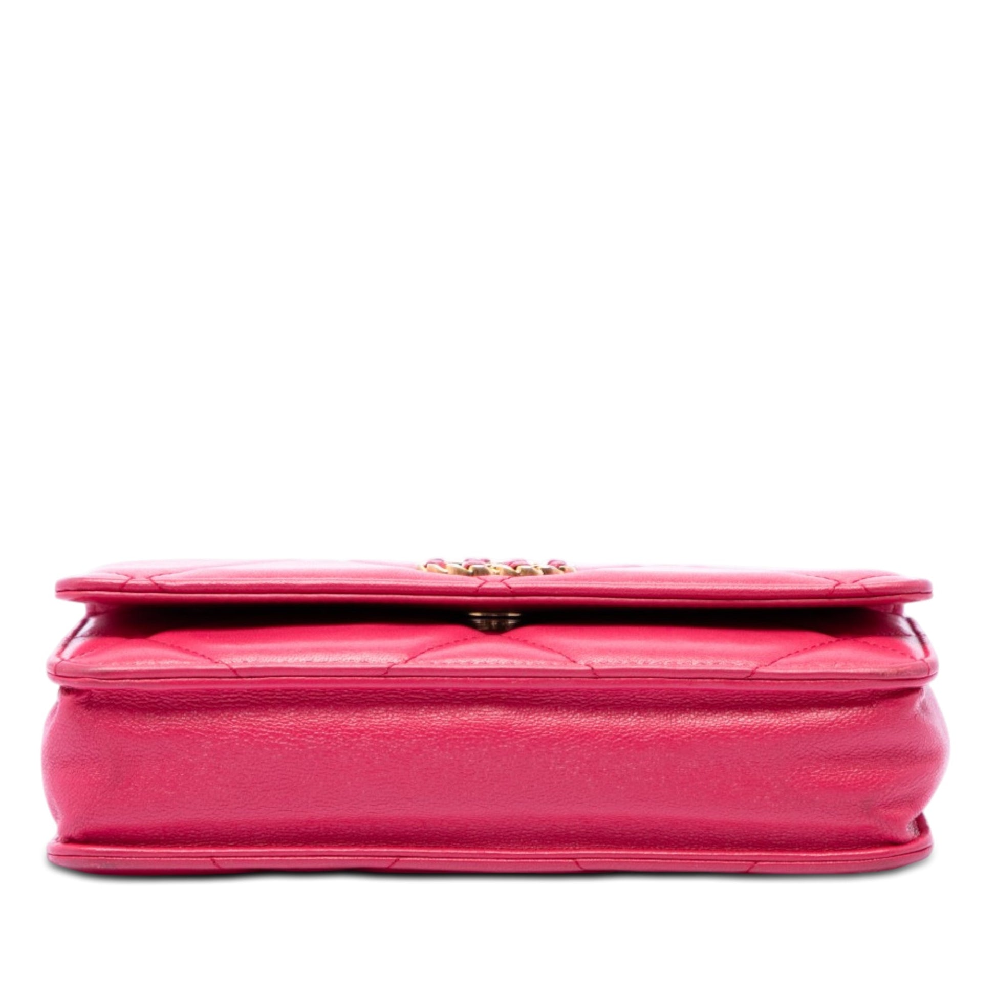 Chanel Quilted Lambskin 19 Wallet on Chain