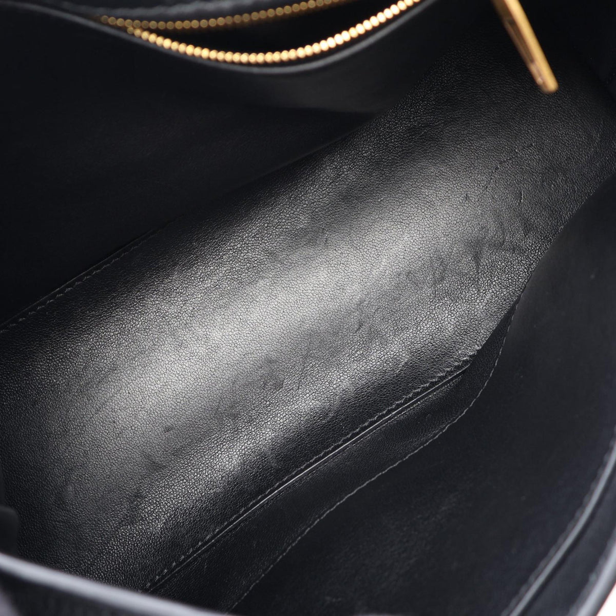 Balenciaga Small Downtown Chain Shoulder Bag — Black