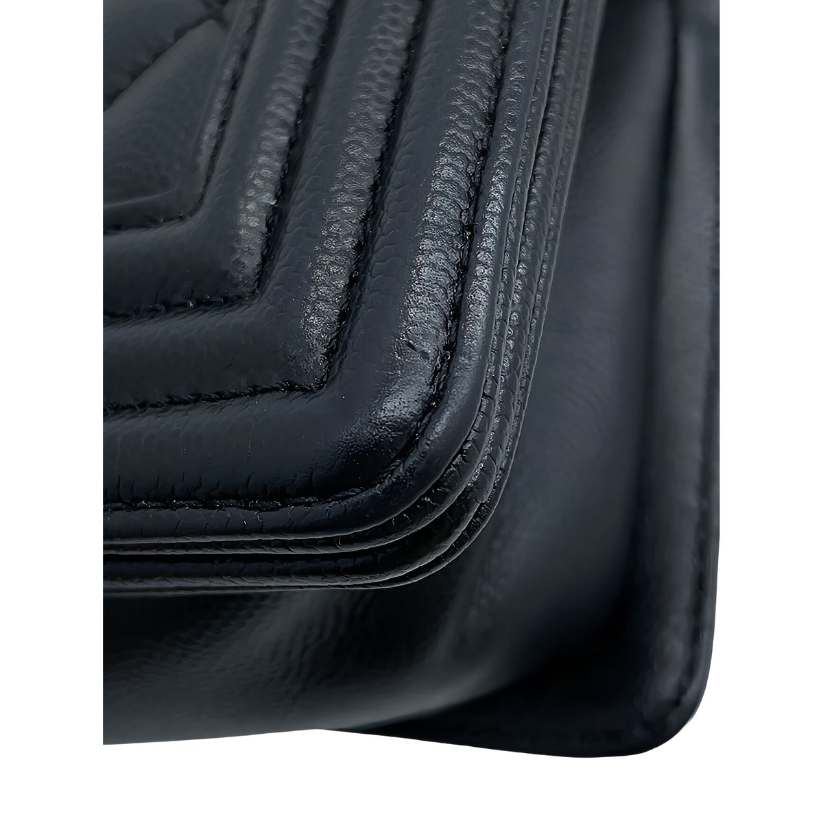 Chanel Small Quilted Caviar Boy Flap — Black