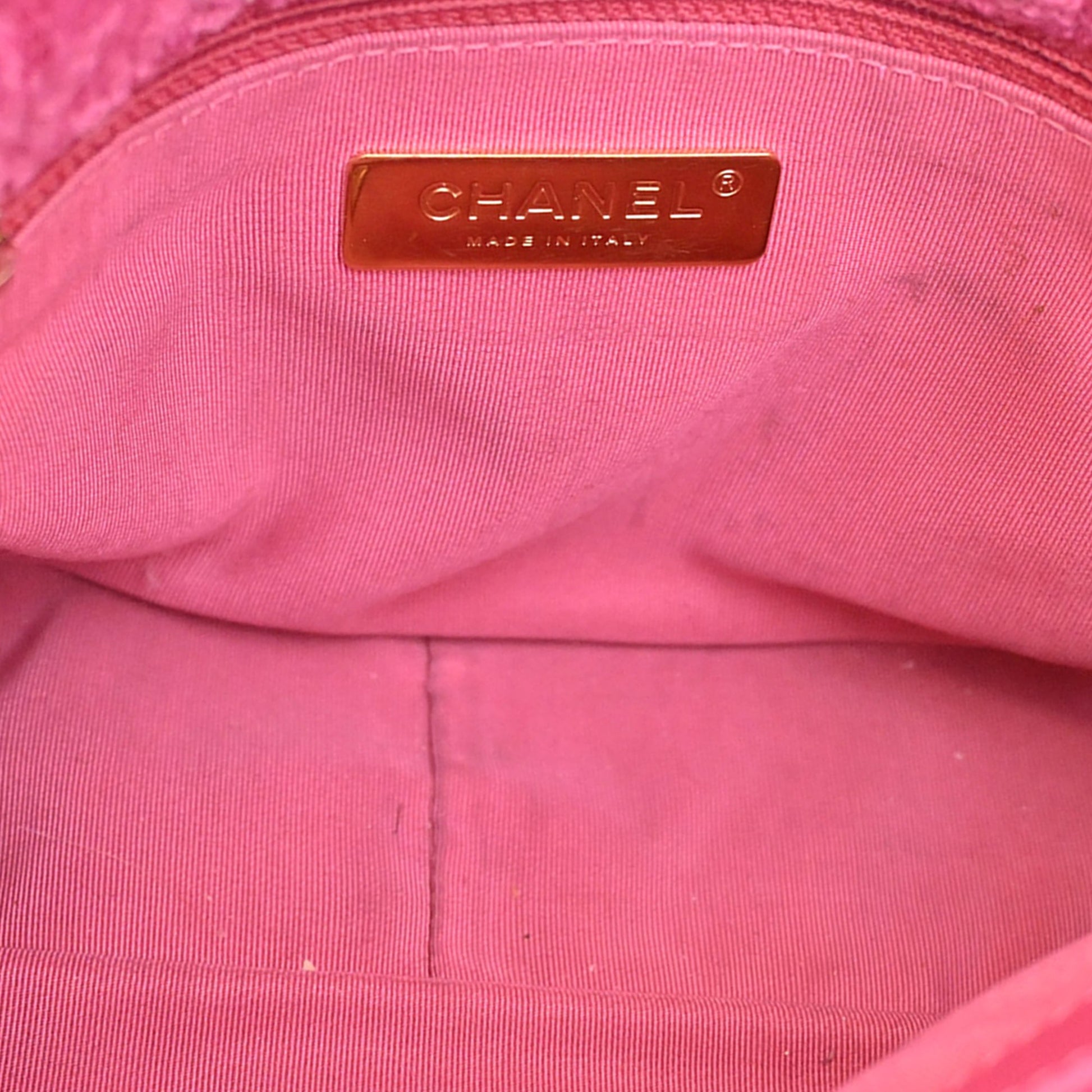 Chanel Medium Tweed 19 Flap