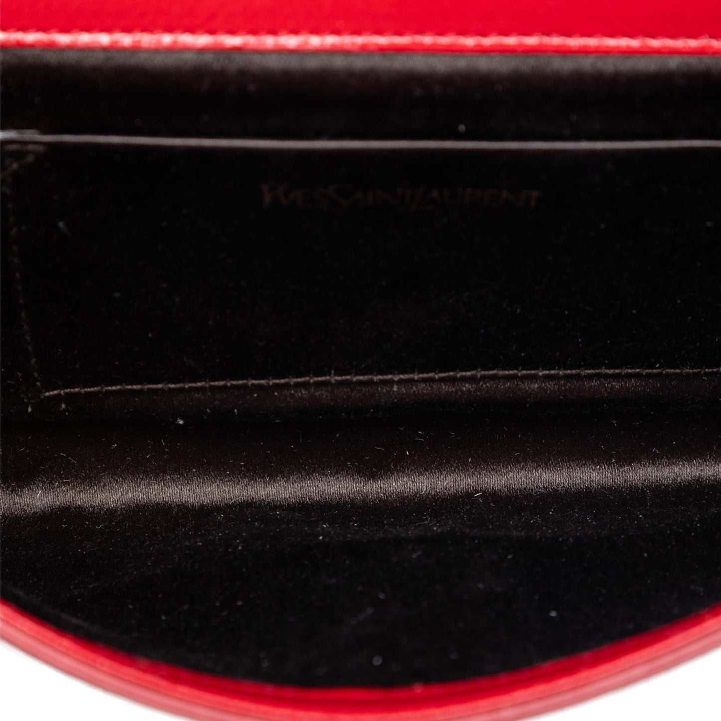 Saint Laurent Small Textured Patent Belle De Jour Clutch