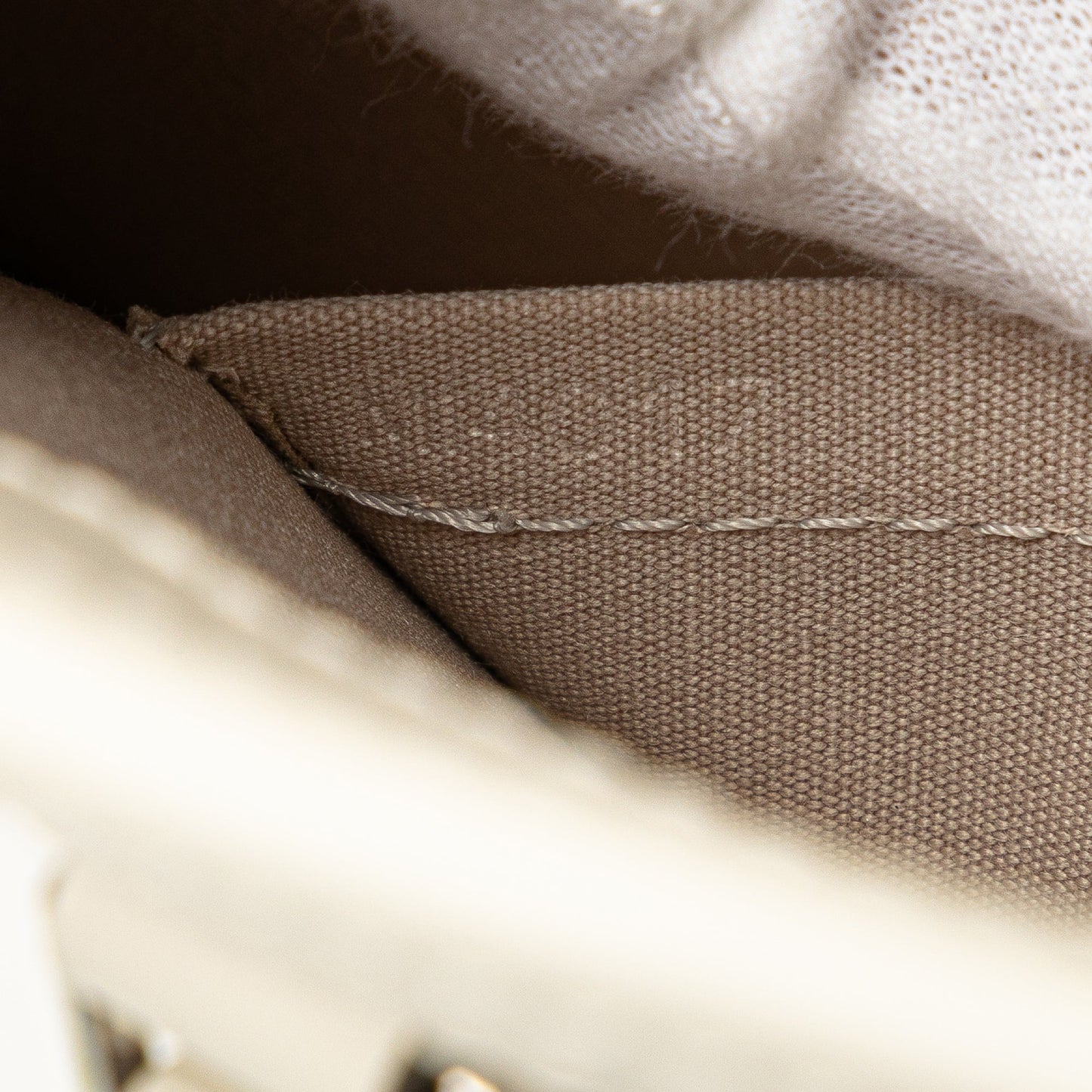 Louis Vuitton Epi Madeleine GM