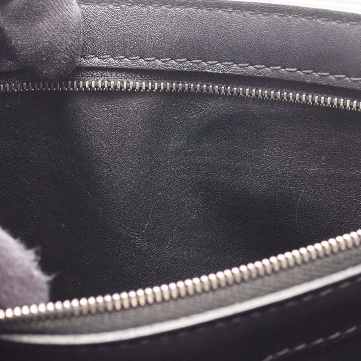 Louis Vuitton Leather Blossom Capucines PM