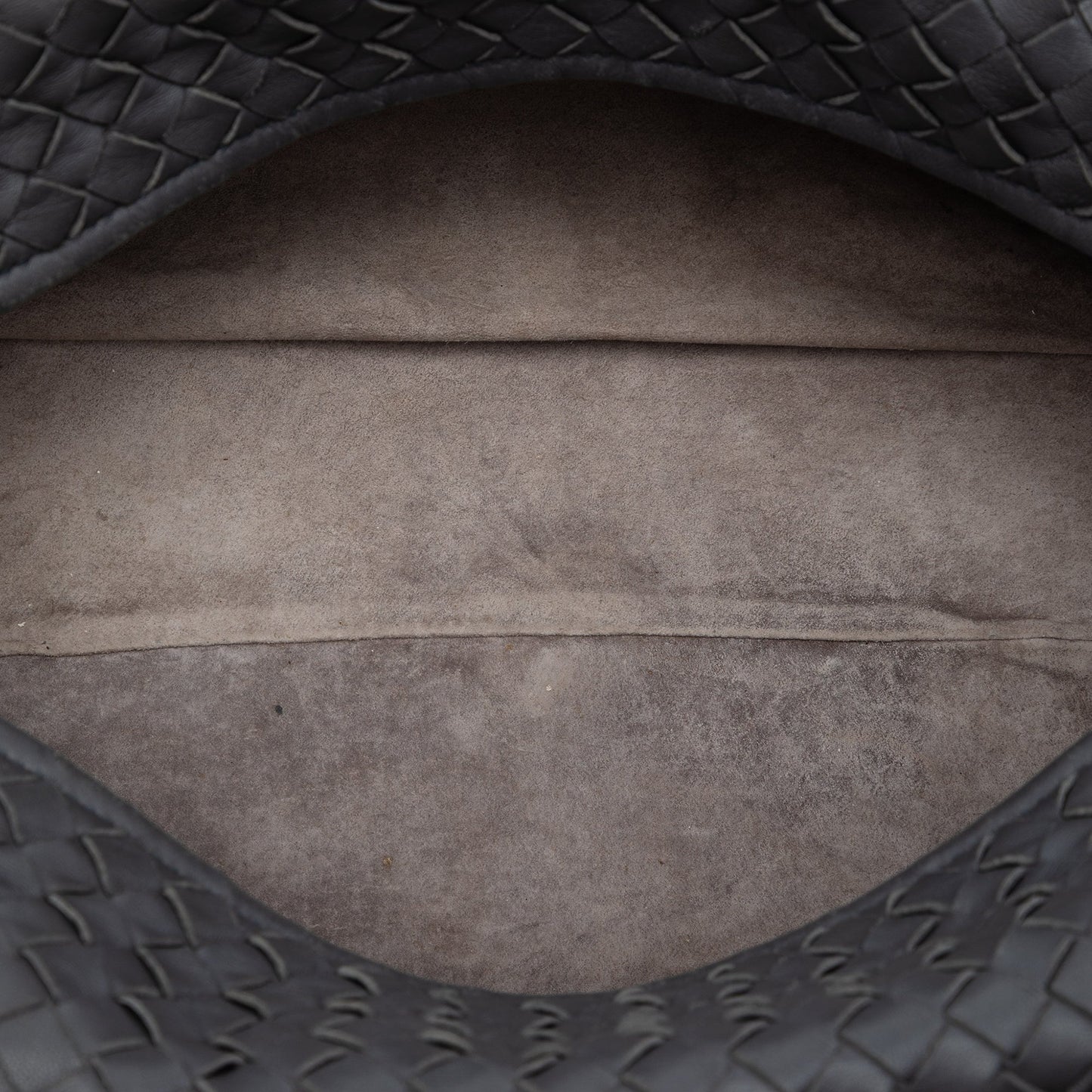 Bottega Veneta Nappa Intrecciato Montaigne Boston Bag