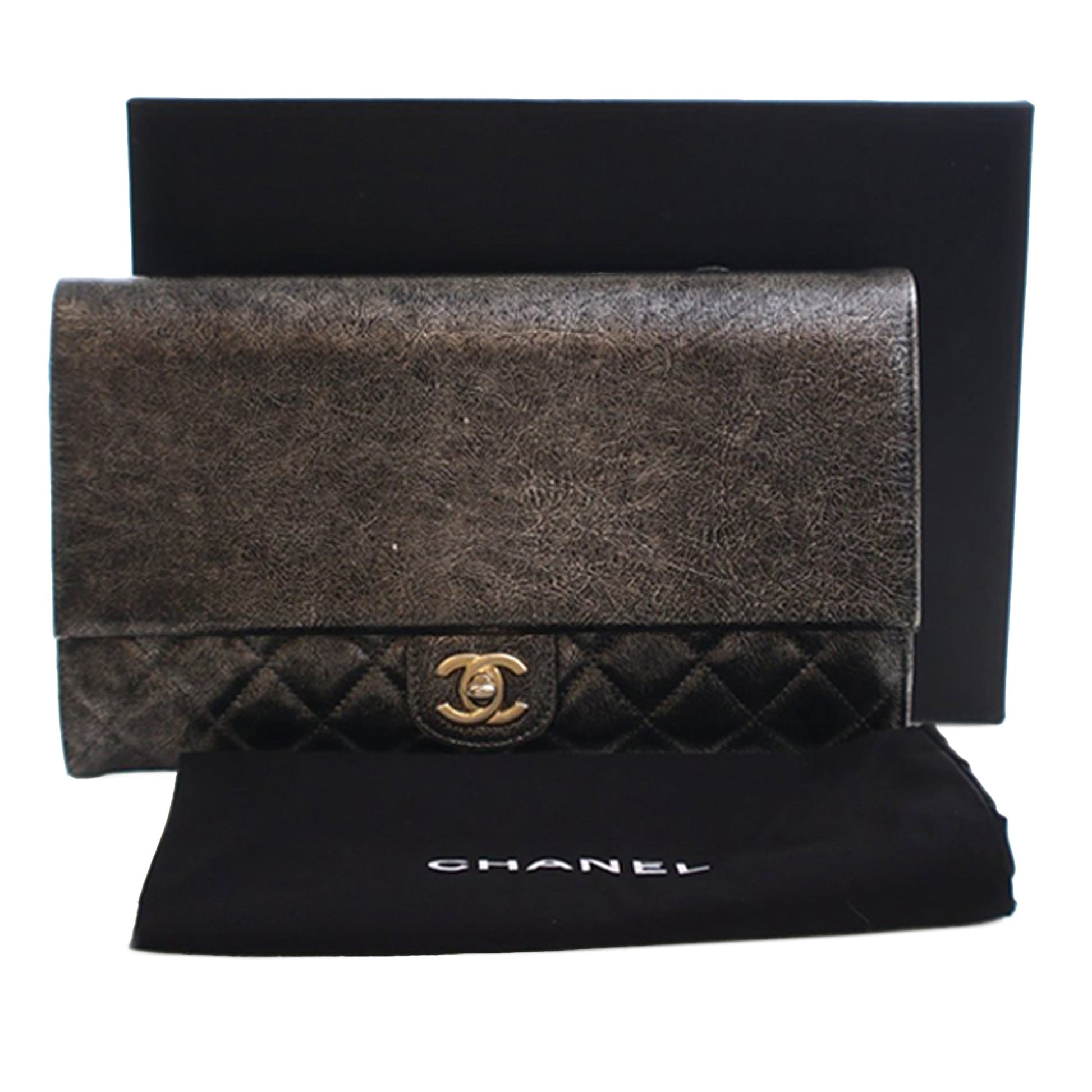 Chanel Cracked Metallic Calfskin Zip Away Chain Clutch
