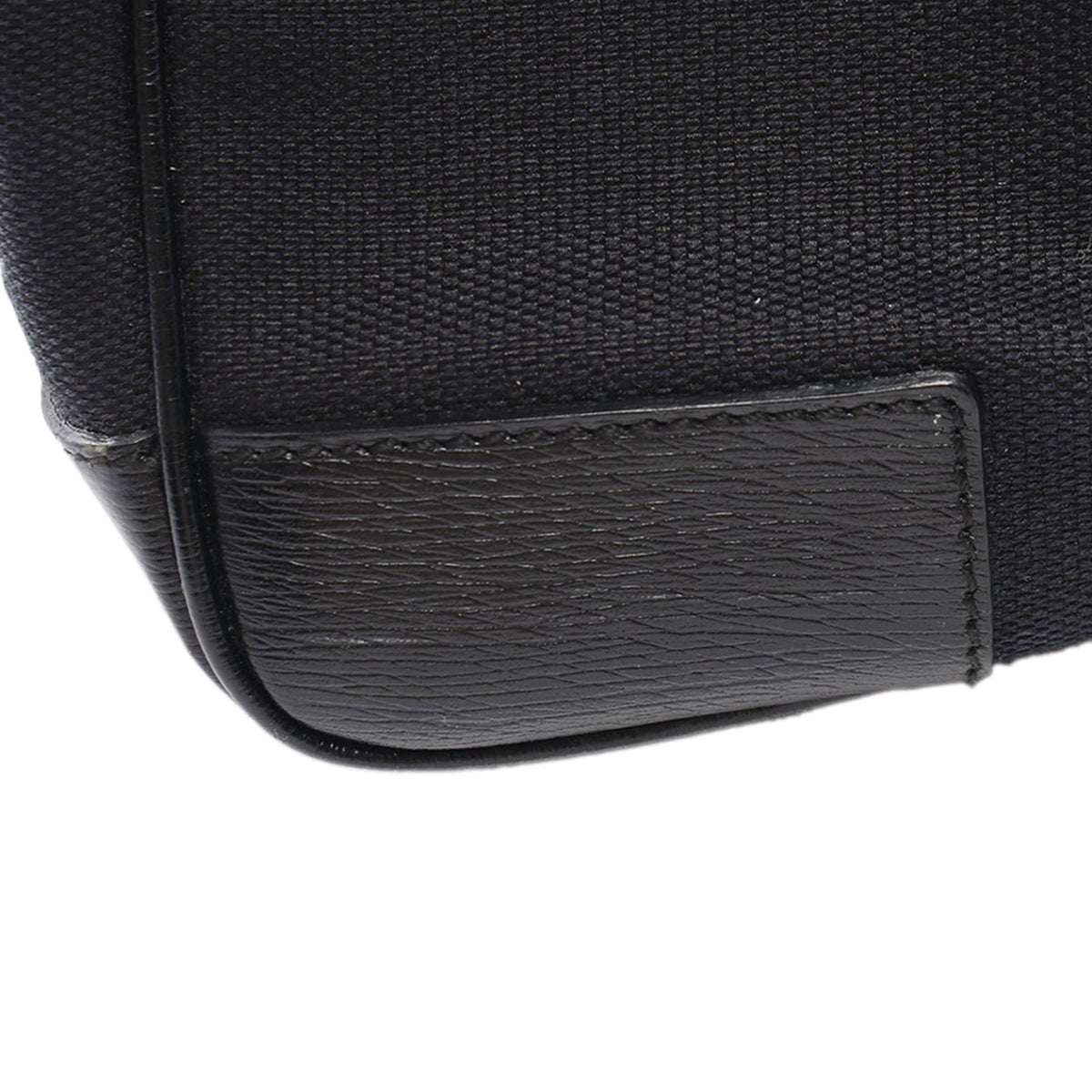 Gucci Canvas Shoulder Bag — Black