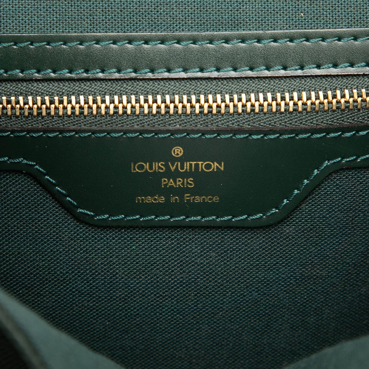 Louis Vuitton Taiga Yaranga