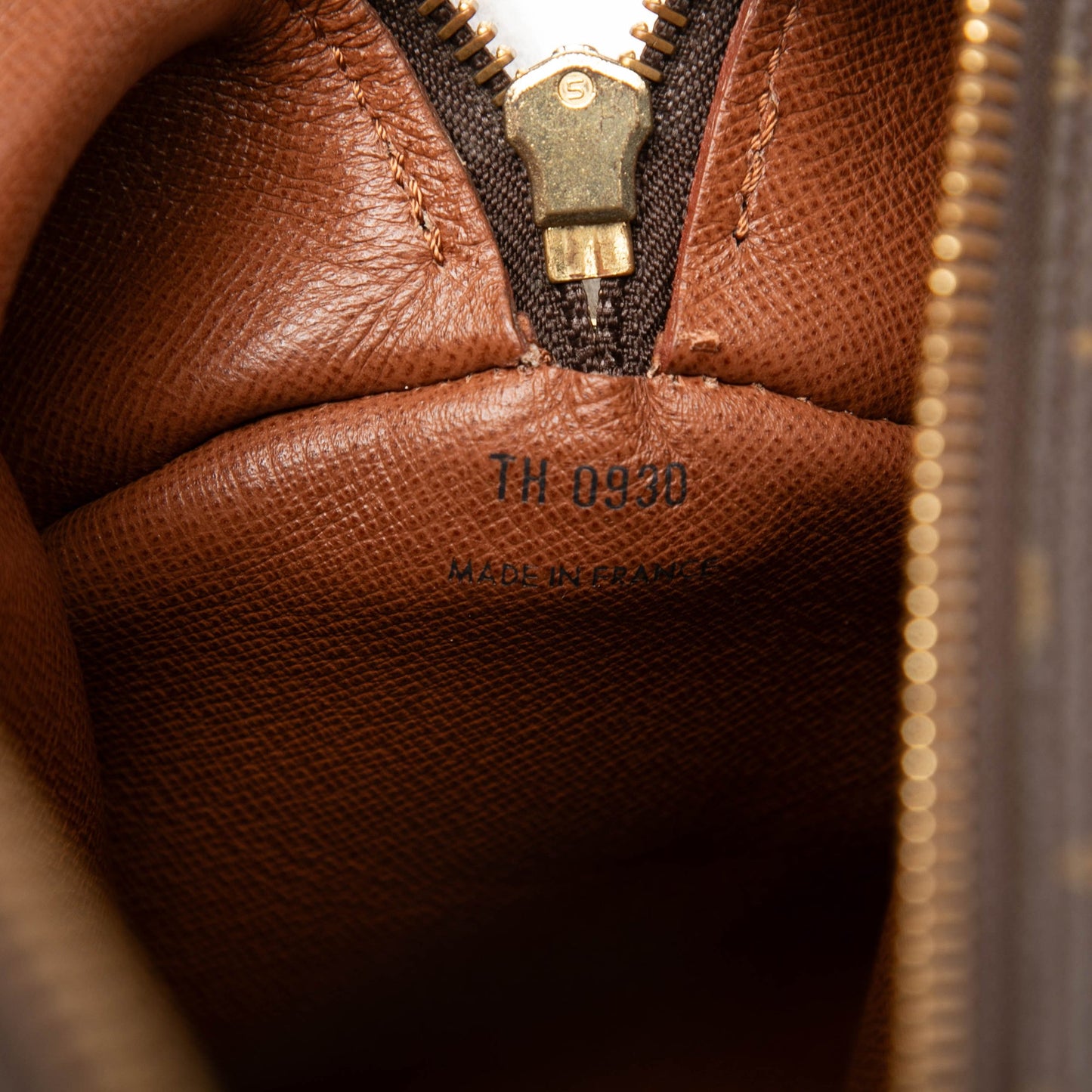 Louis Vuitton Monogram Papillon 30