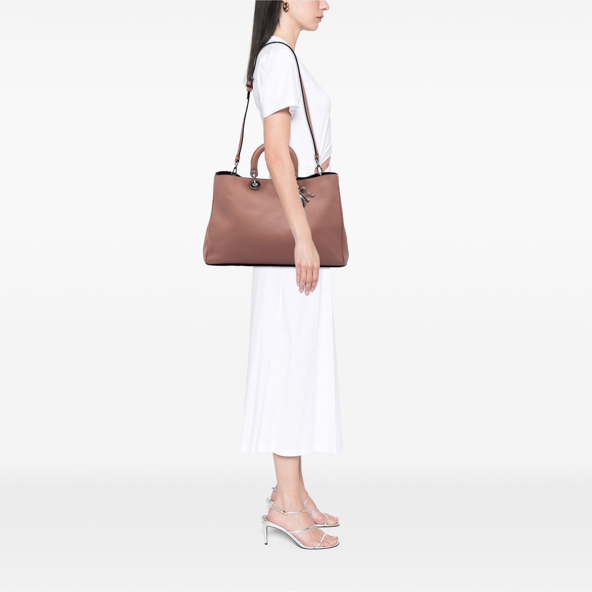 Dior Large Calfskin Diorissimo Tote — Pink