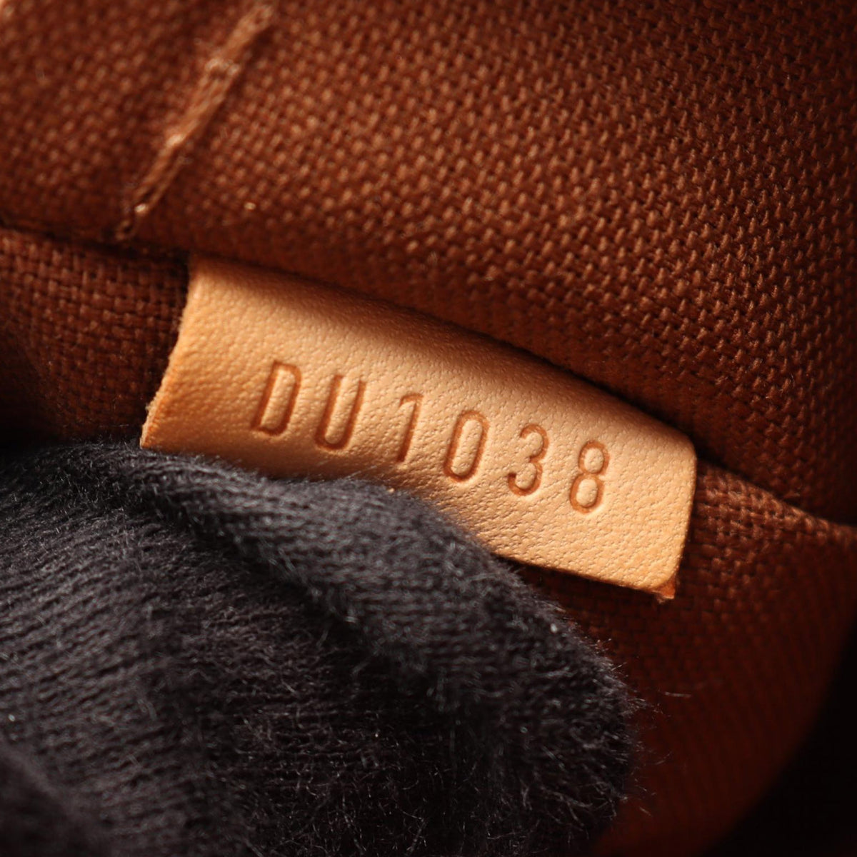 Louis Vuitton Monogram Cabas Beaubourg — Brown