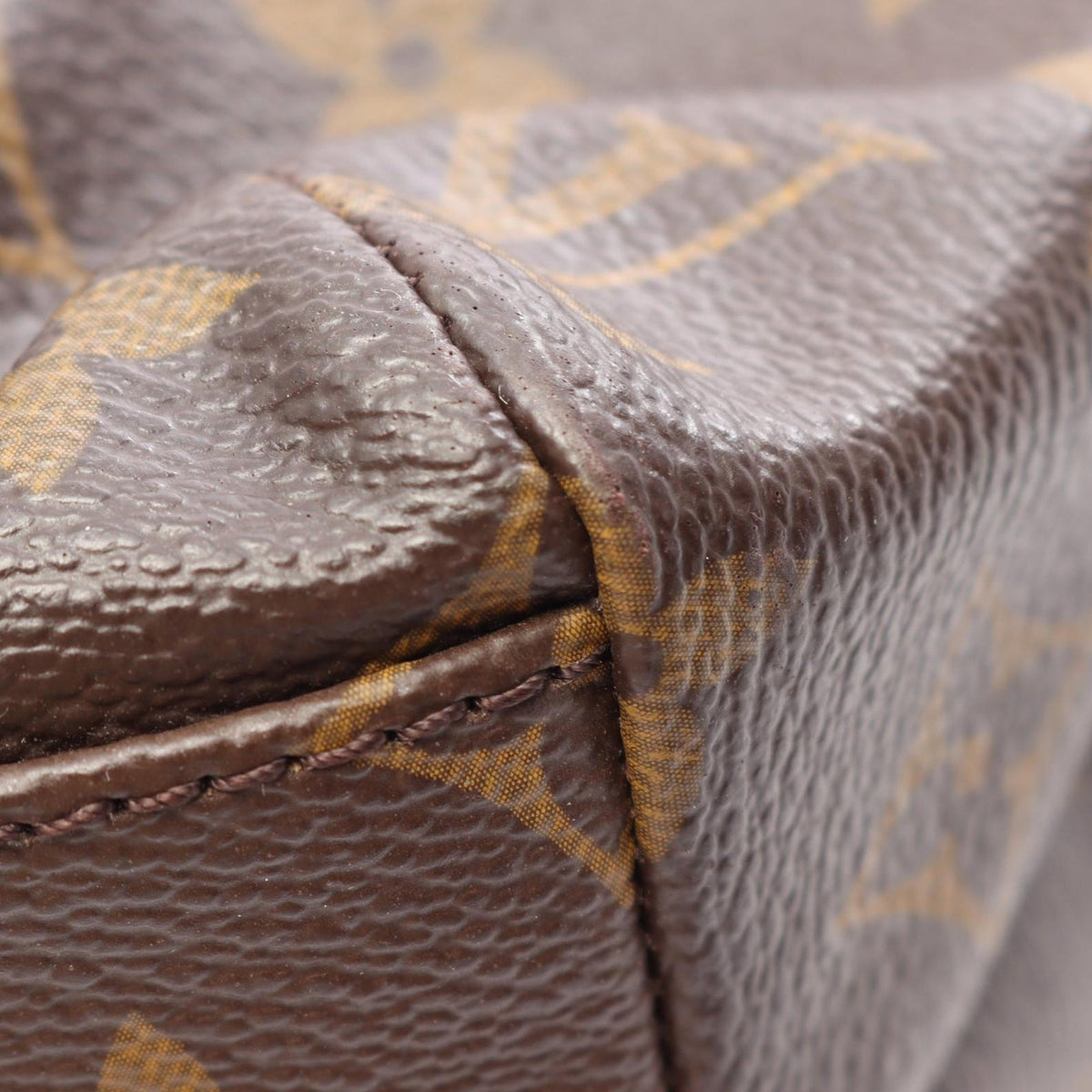 Louis Vuitton Monogram Cabas Beaubourg — Brown