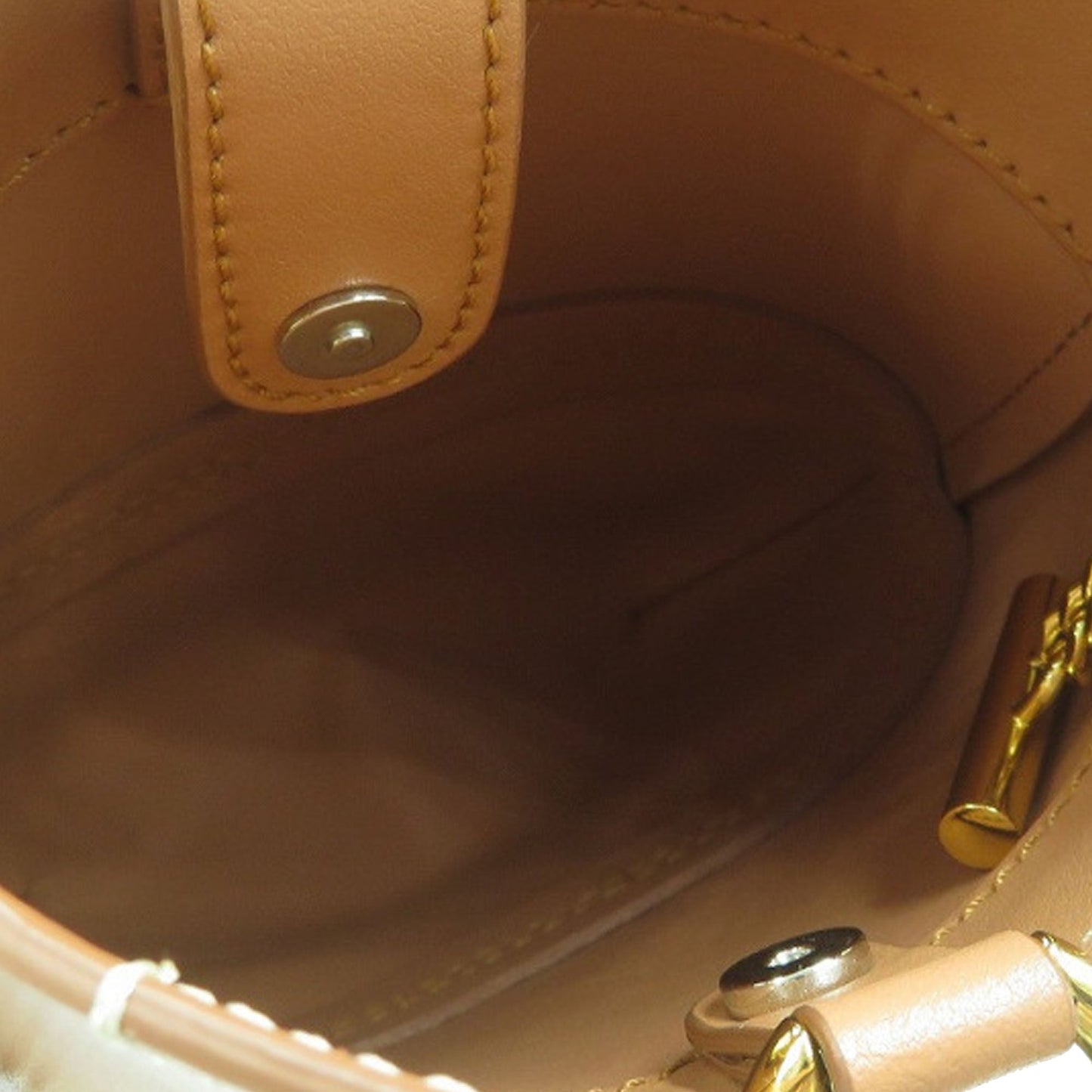 Chloé Leather Walden Phone Pouch