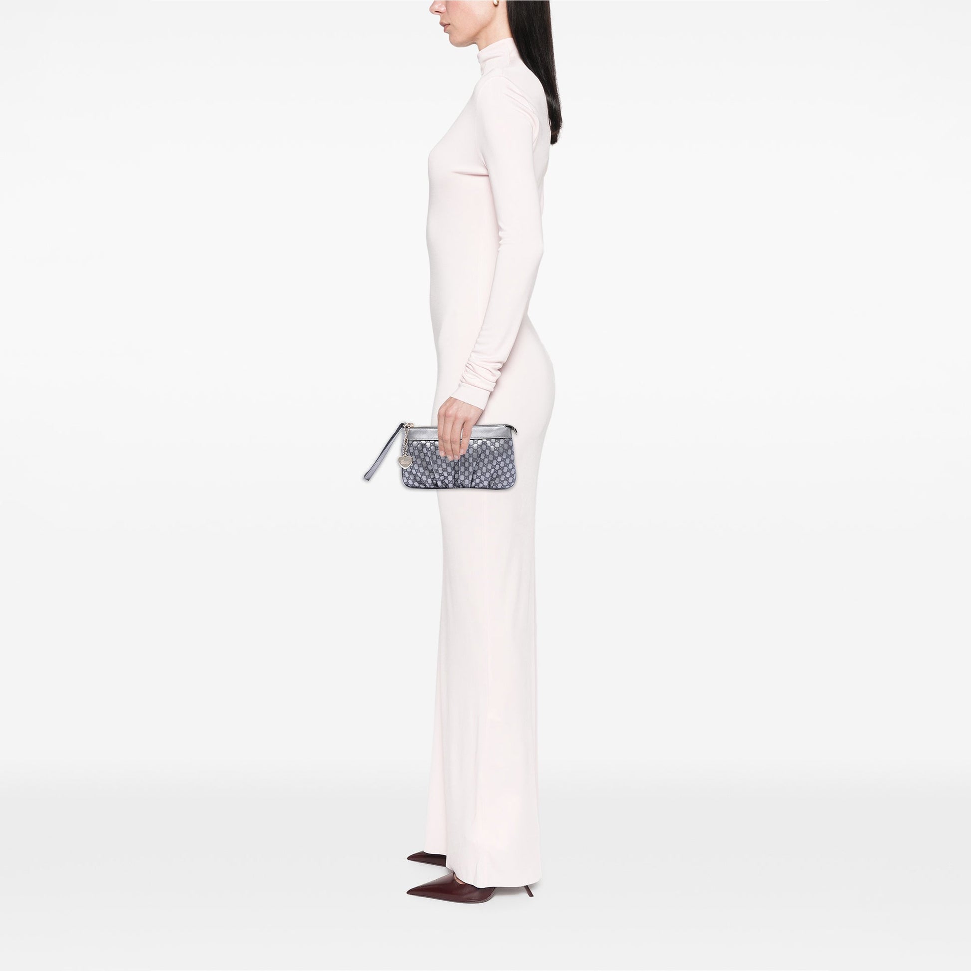 Gucci Microguccissima Heart Wristlet Pochette