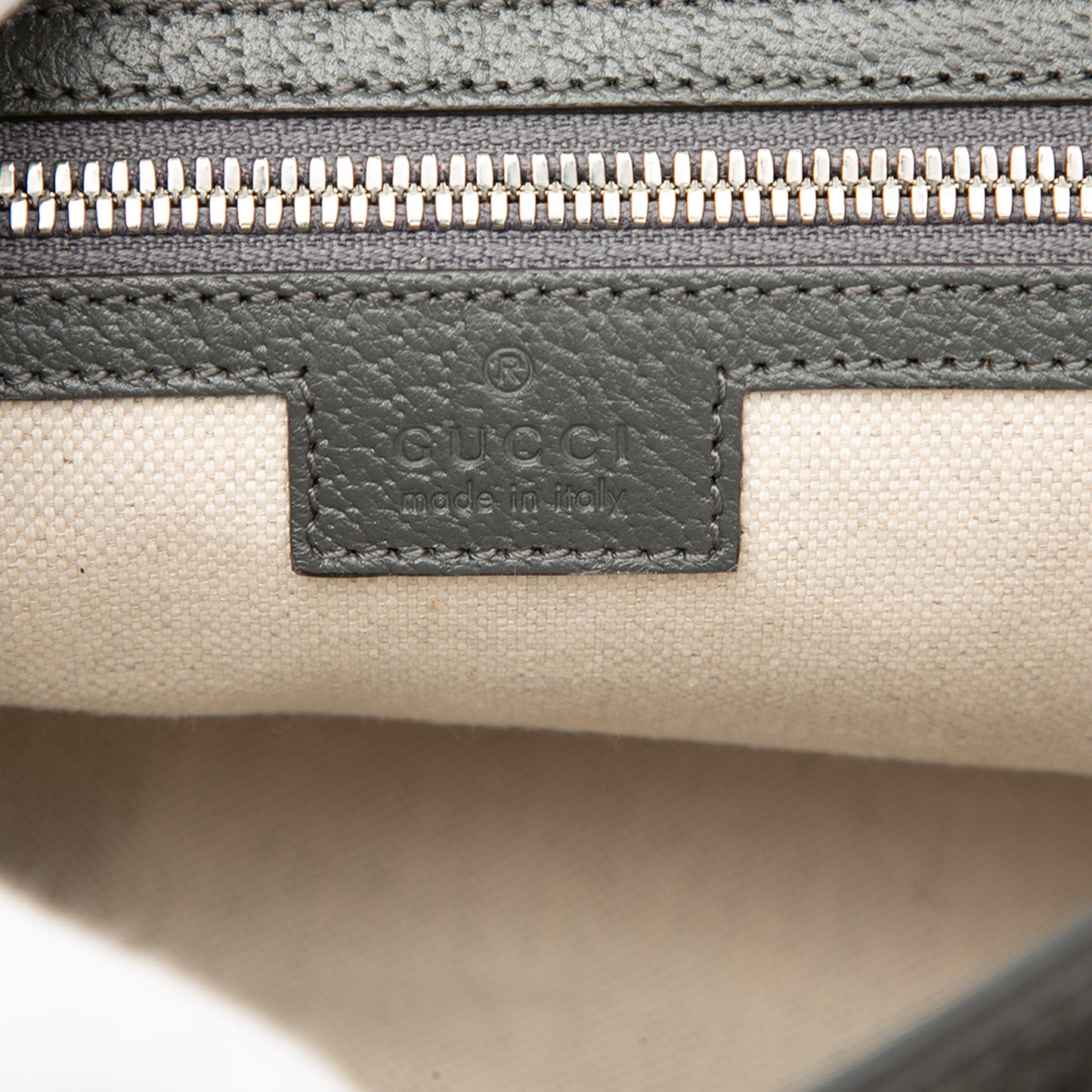 Gucci Medium GG Supreme Ophidia Messenger Bag