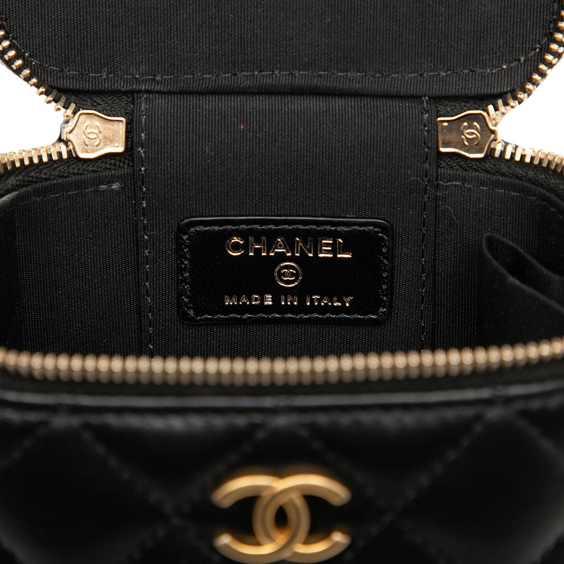 Chanel Mini Quilted Lambskin Top Handle Vanity Case With Chain