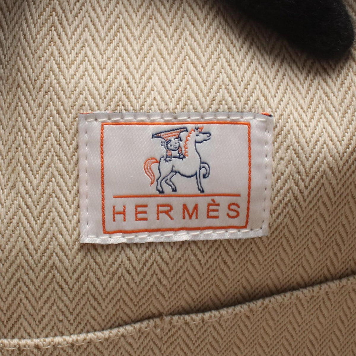 Hermès Large Toile Bride A Brac Cabriole Case — Beige
