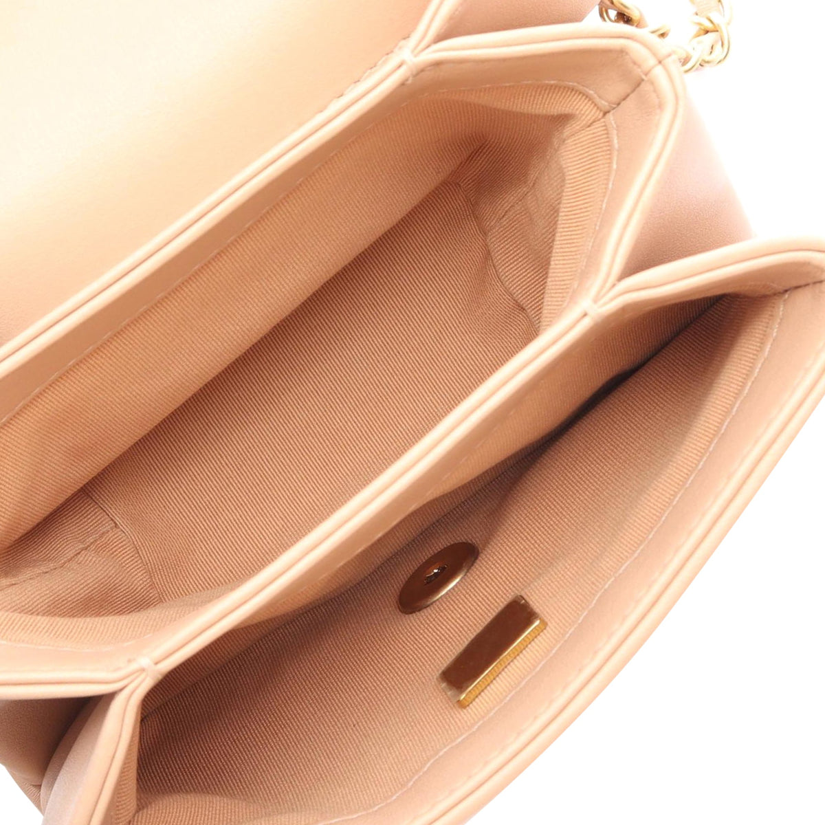 Chanel Quilted Calfskin Pearl Jewel Chain Flap