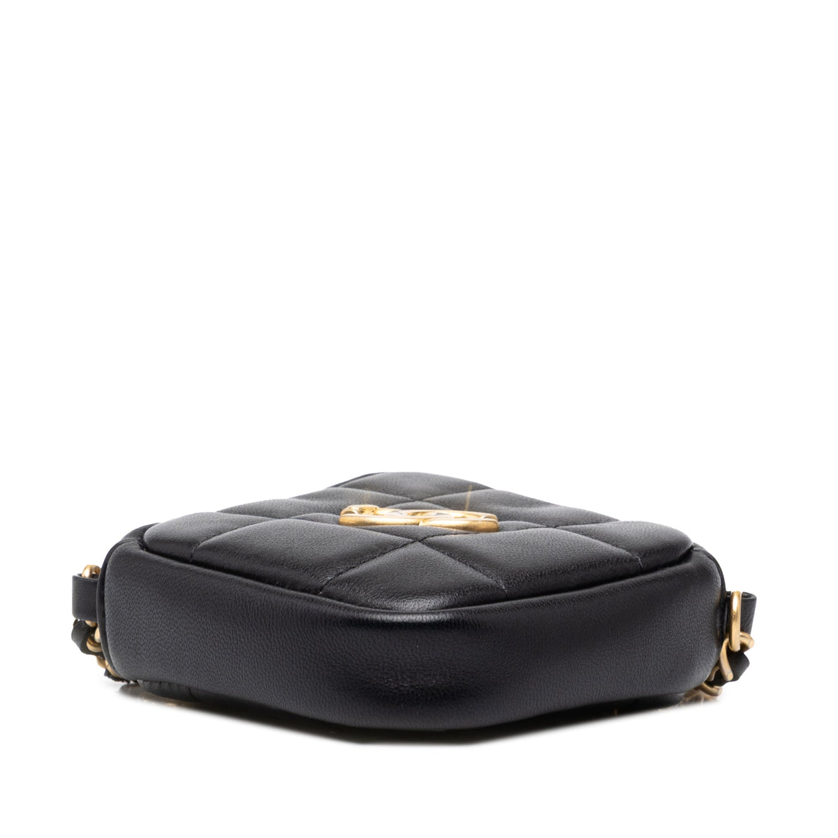 Chanel CC Quilted Lambskin Diamond Clutch with Chain — Black