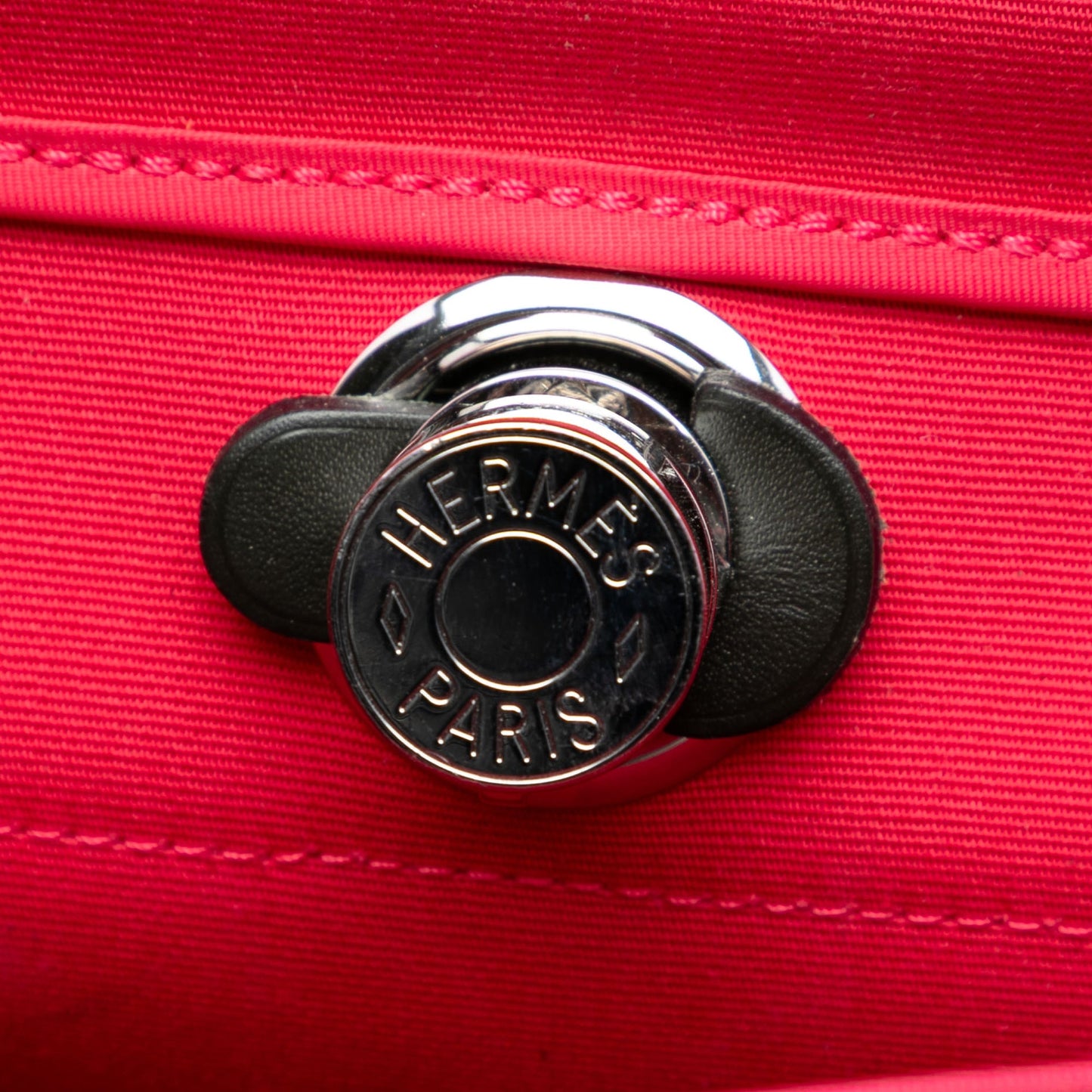 Hermès Toile Herbag Zip 31