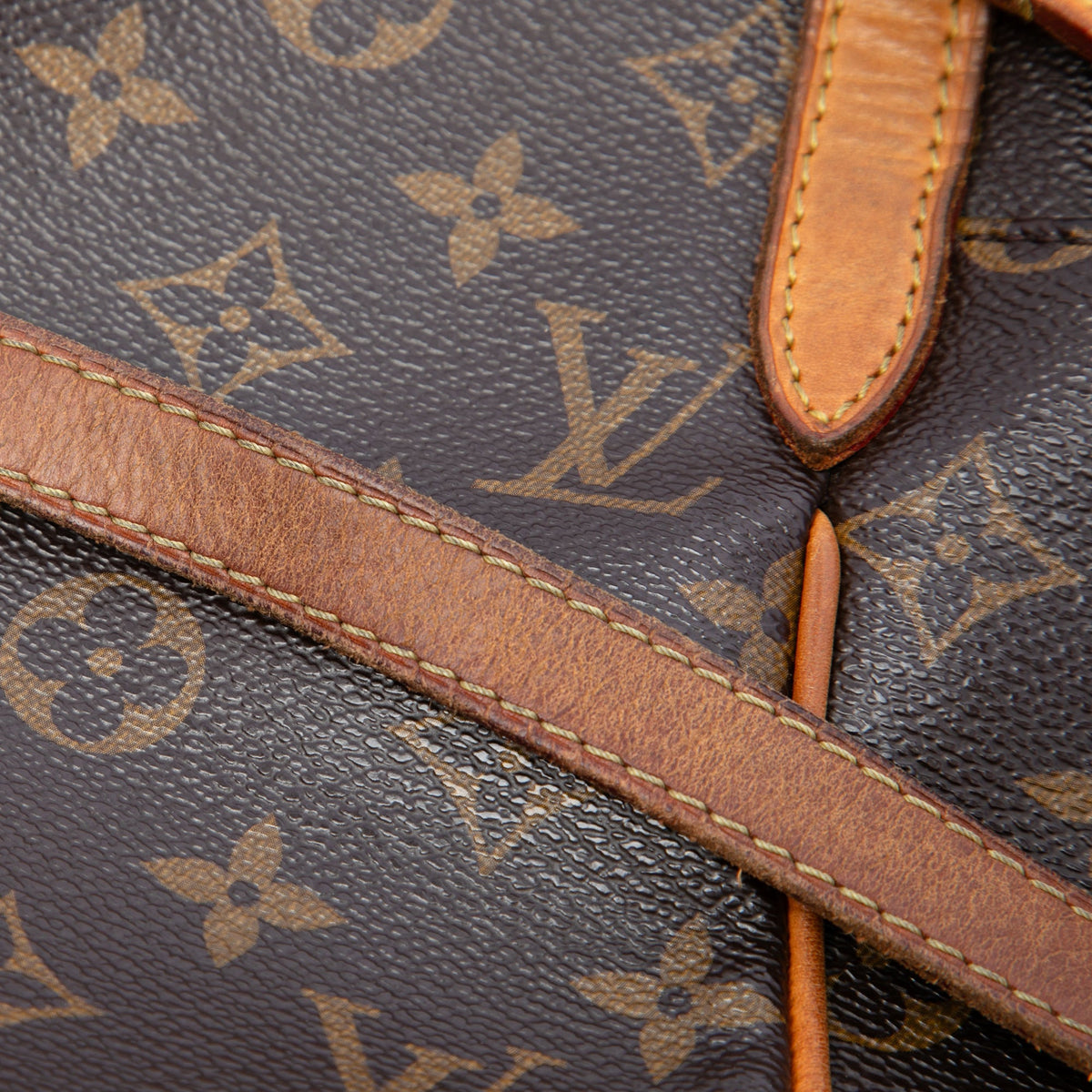 Louis Vuitton Monogram Totally MM