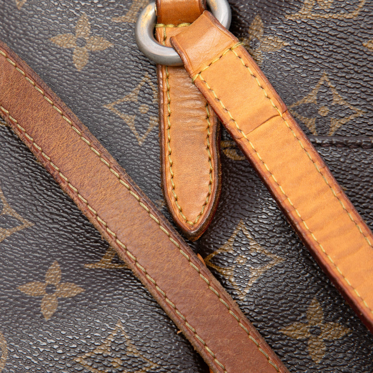 Louis Vuitton Monogram Totally MM