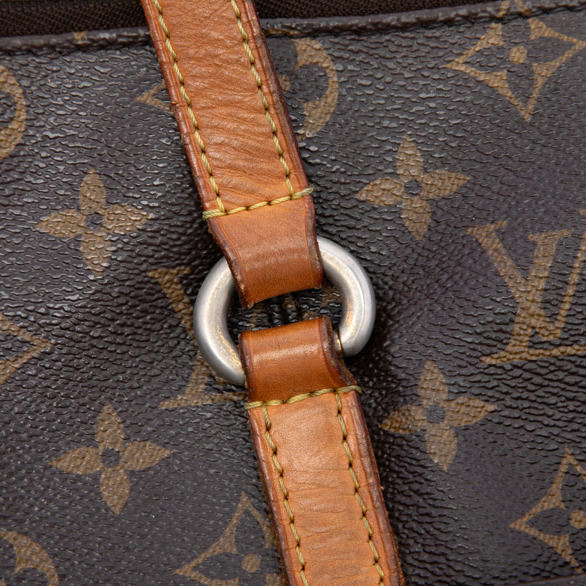Louis Vuitton Monogram Totally MM