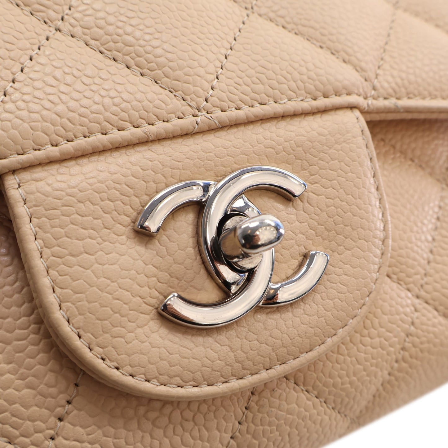 Chanel Jumbo Classic Caviar Single Flap