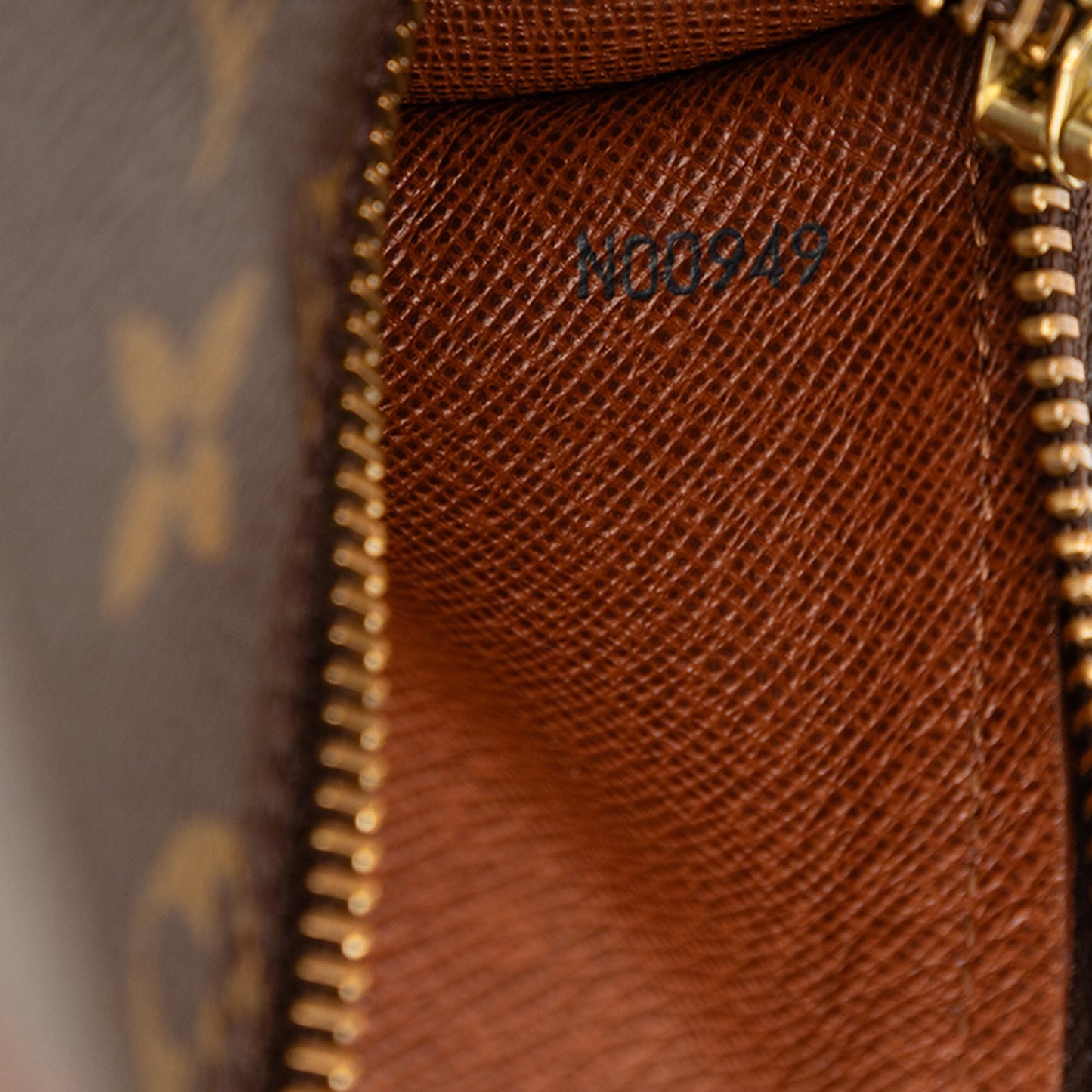 Louis Vuitton Monogram Papillon 26