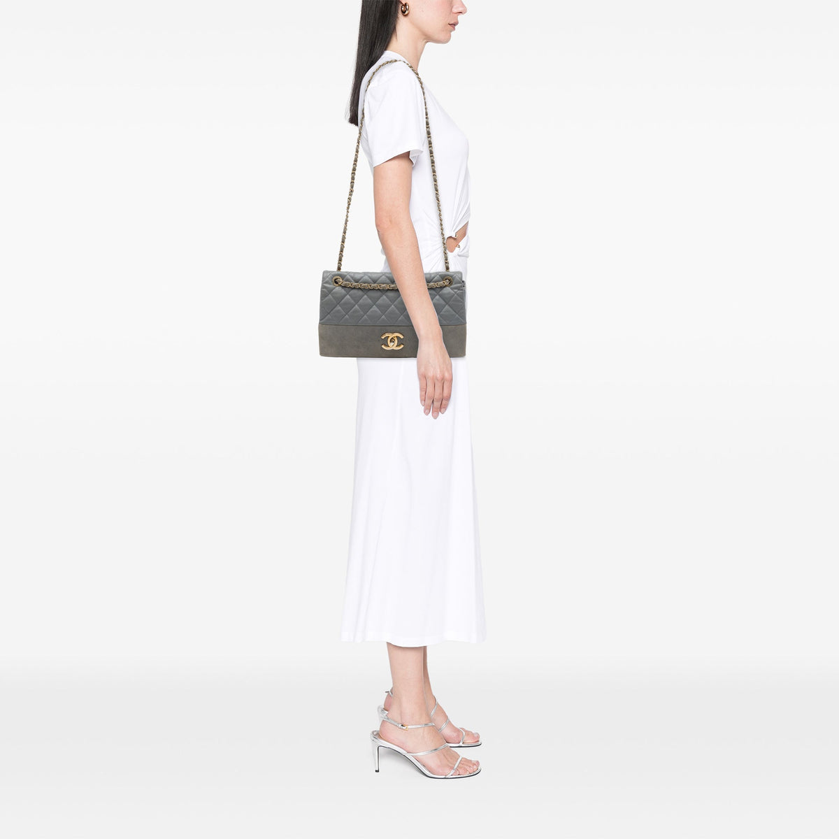 Chanel Jumbo Quilted Calfskin Soft Elegance Flap — Gray