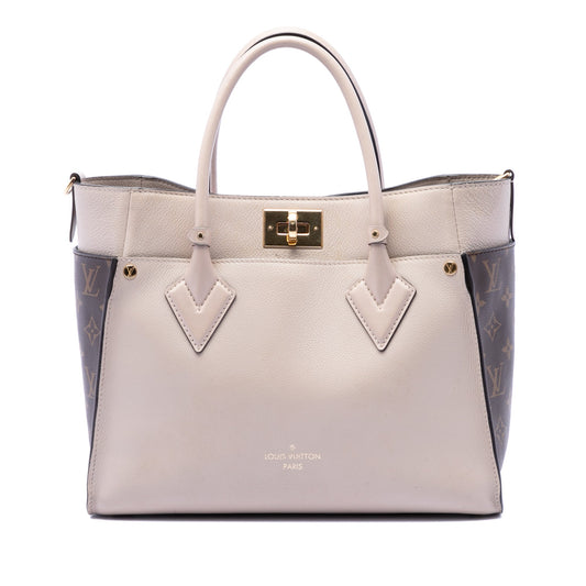 Louis Vuitton Monogram On My Side MM