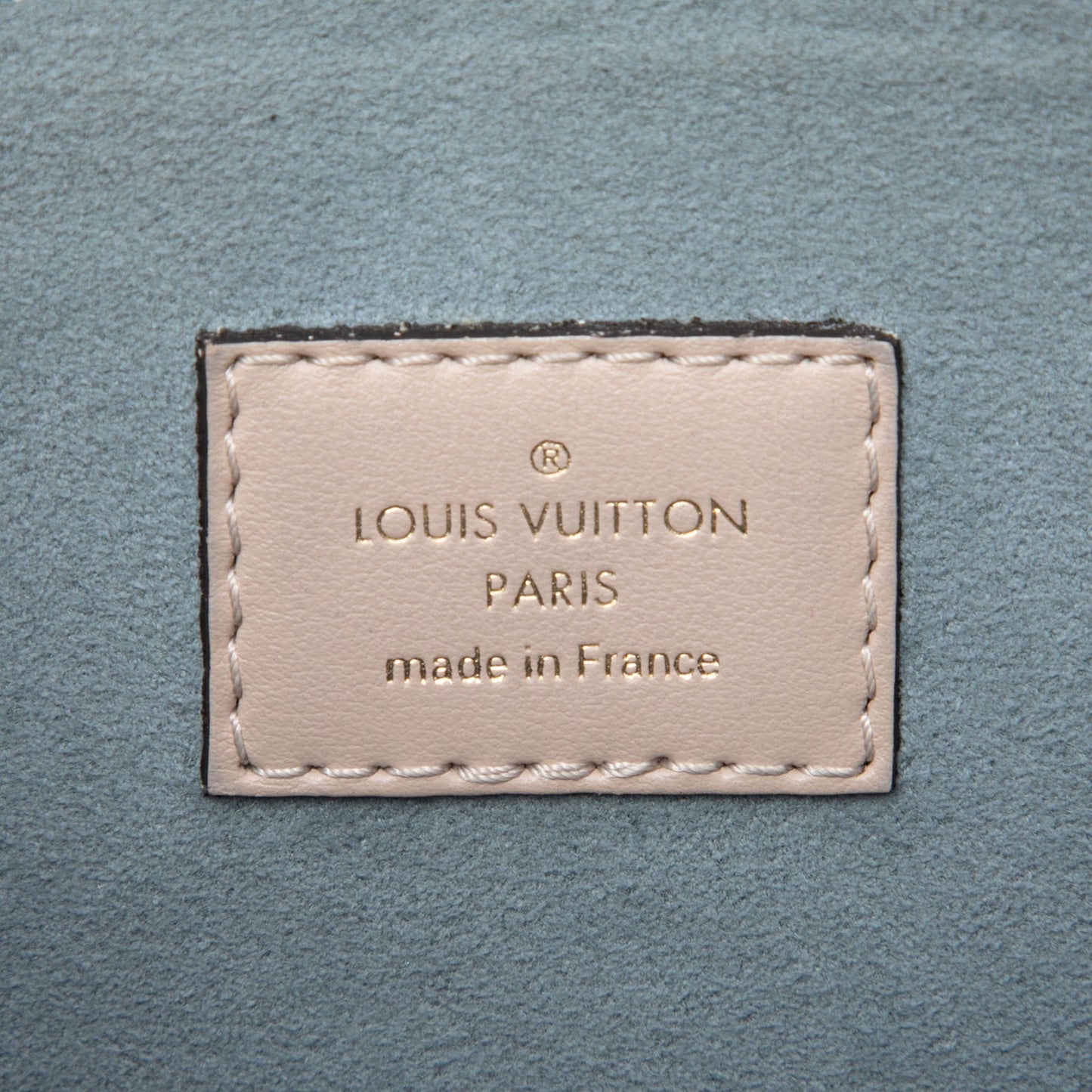 Louis Vuitton Monogram On My Side MM