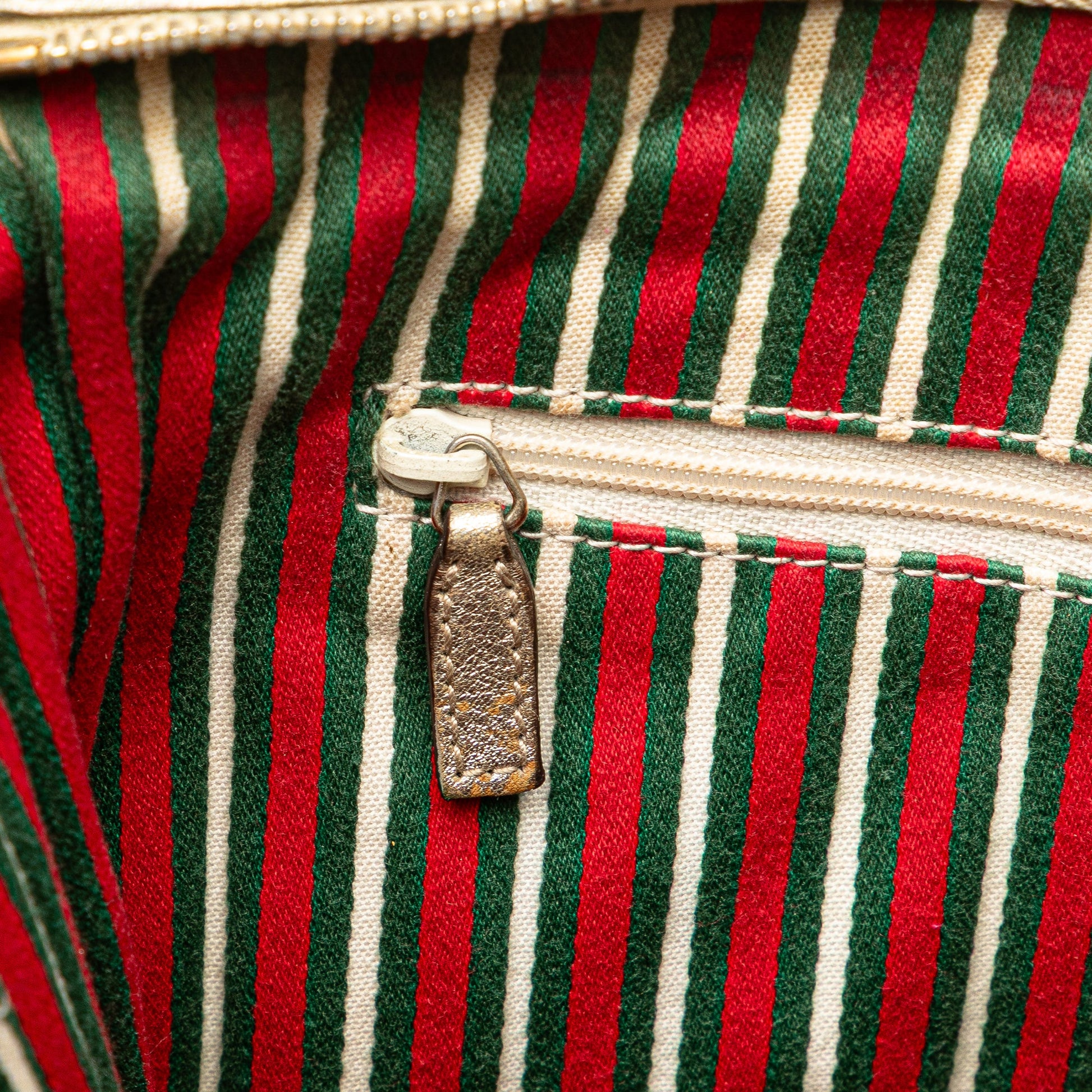 Gucci GG Canvas Abbey D Ring Crossbody