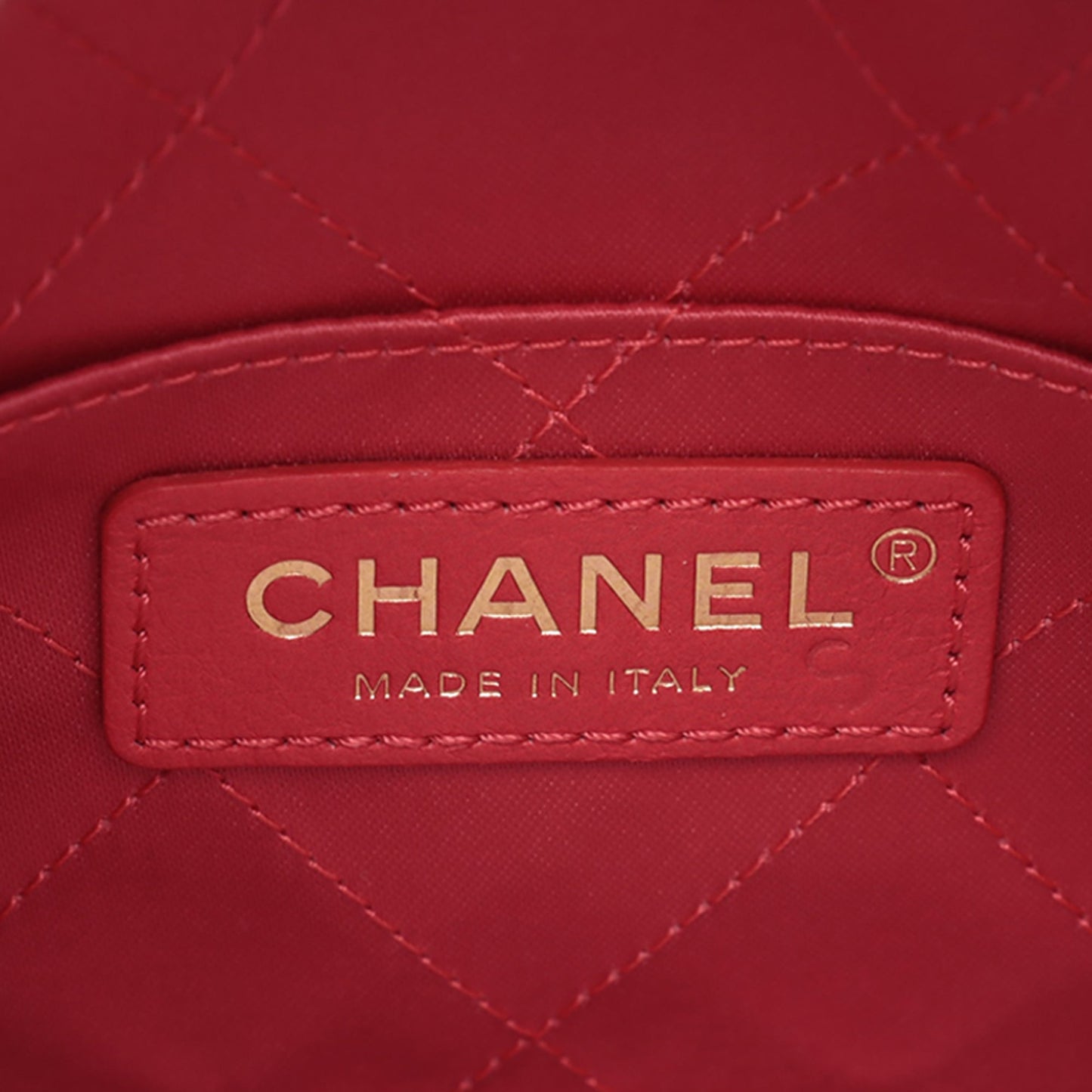 Chanel CC Quilted Lambskin Diamond Clutch with Chain