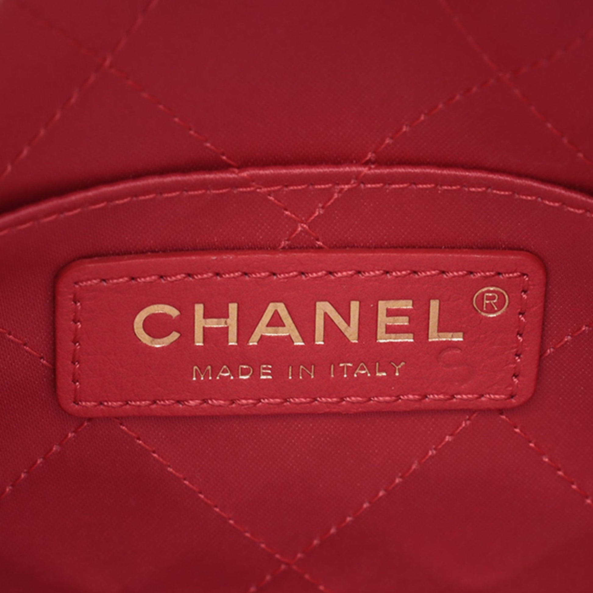 Chanel CC Quilted Lambskin Diamond Clutch with Chain
