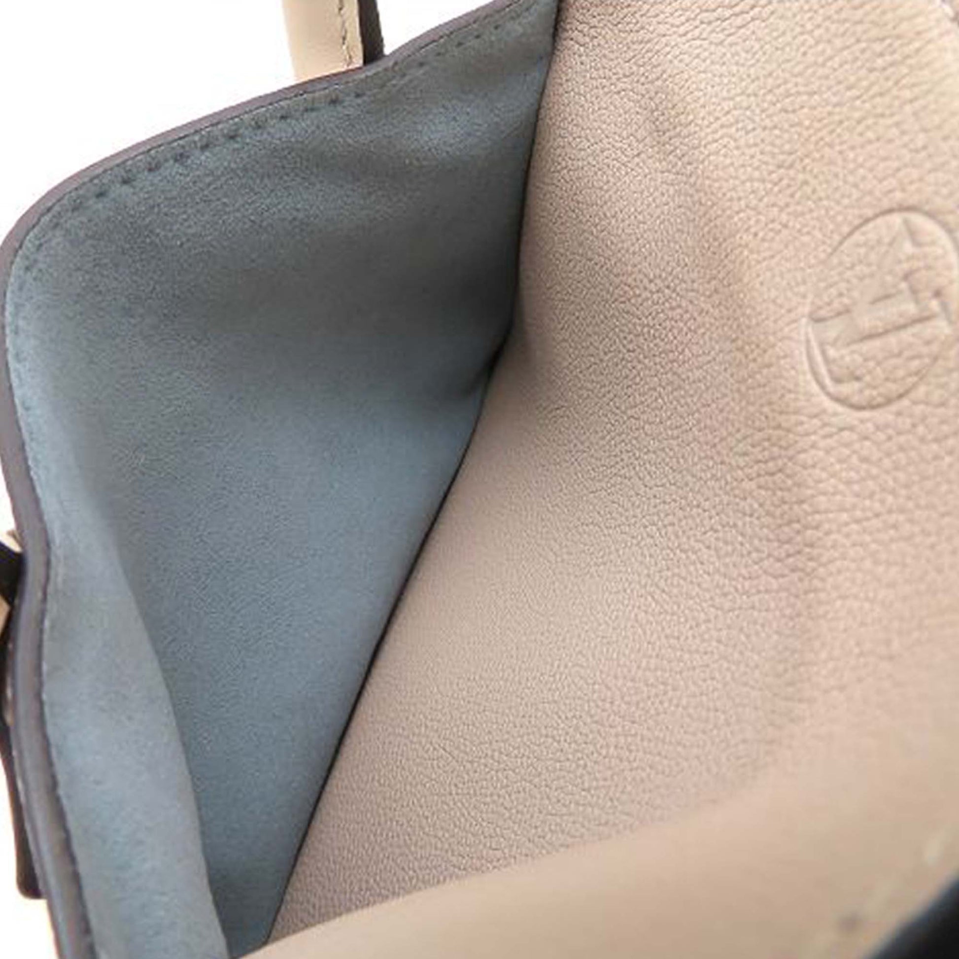 Louis Vuitton Monogram On My Side PM