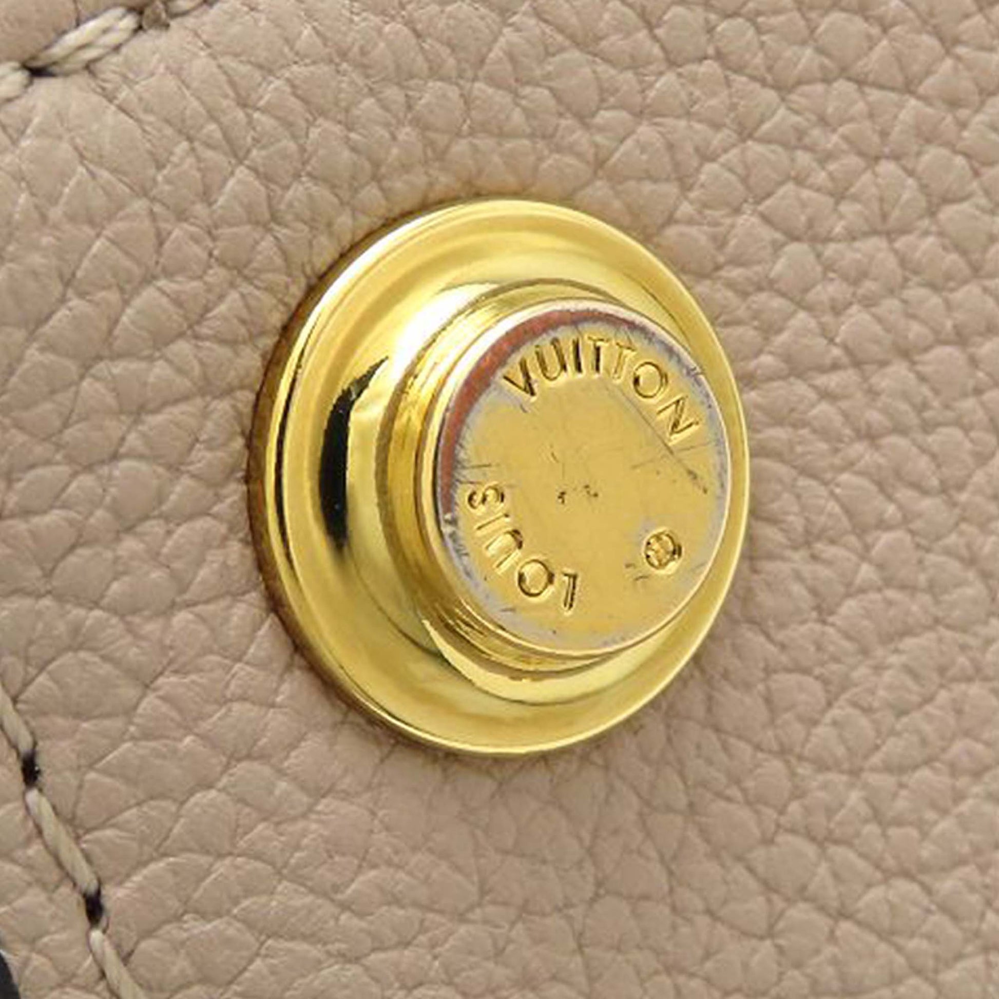 Louis Vuitton Monogram On My Side PM