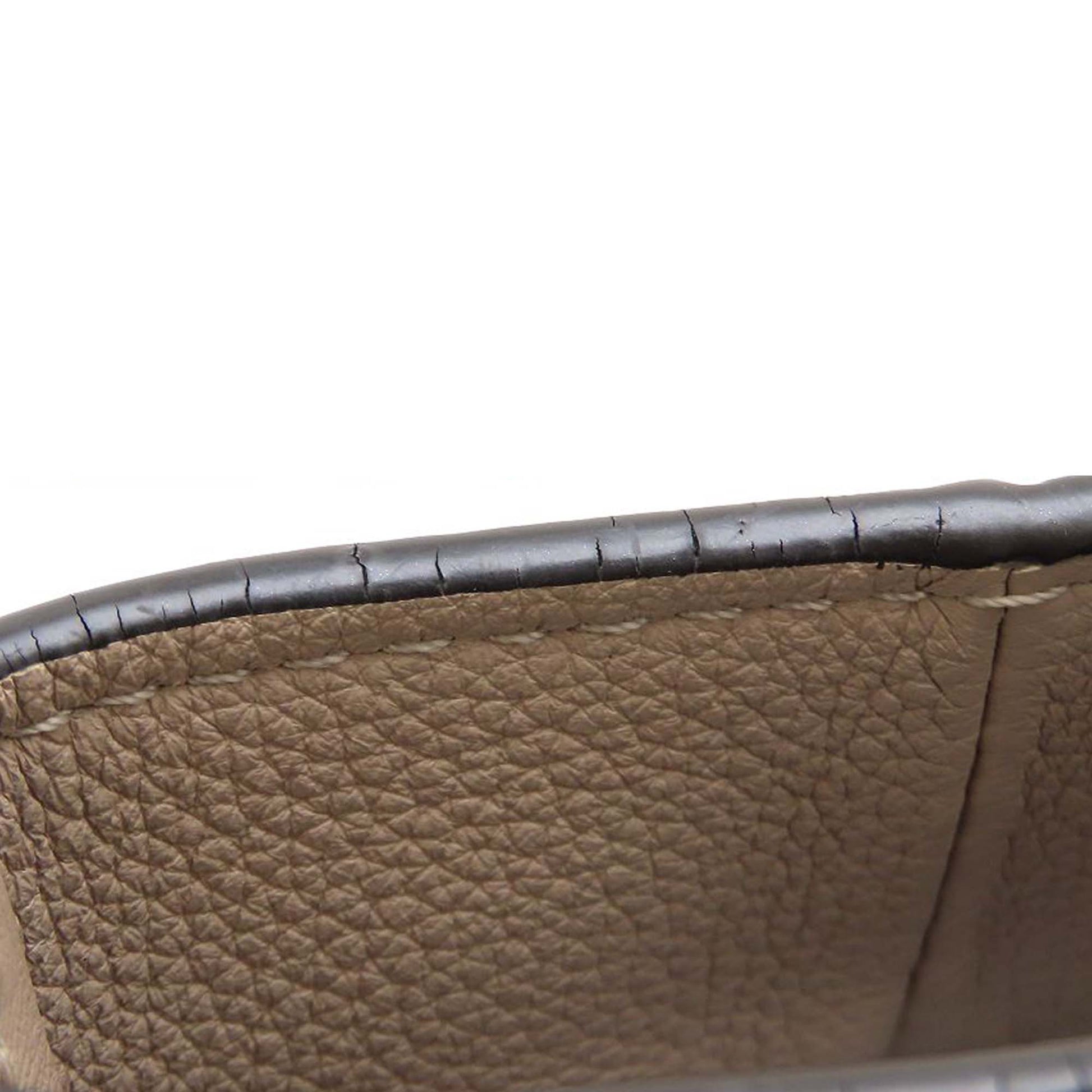Louis Vuitton Monogram On My Side PM