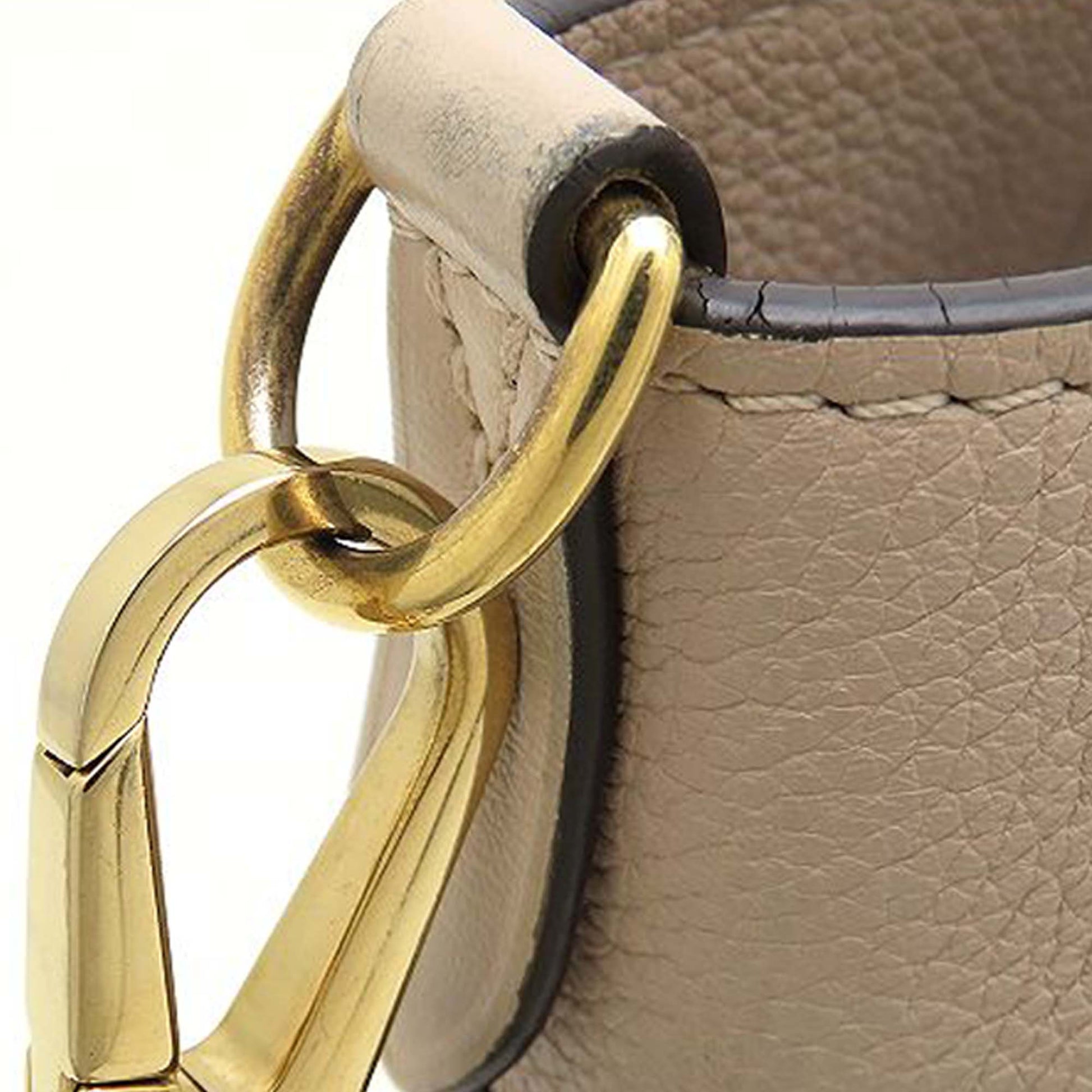 Louis Vuitton Monogram On My Side PM