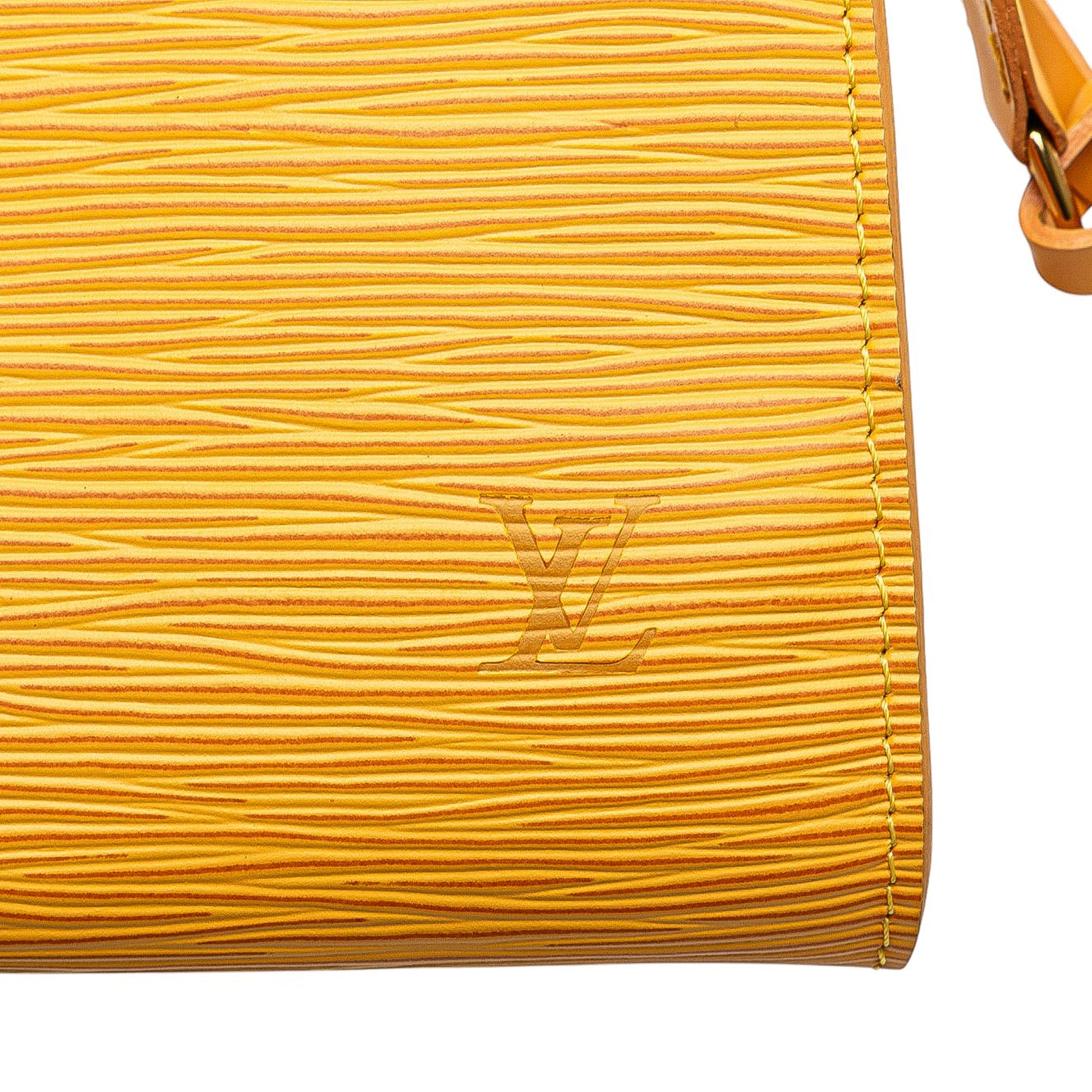 Louis Vuitton Epi Pochette Accessoires