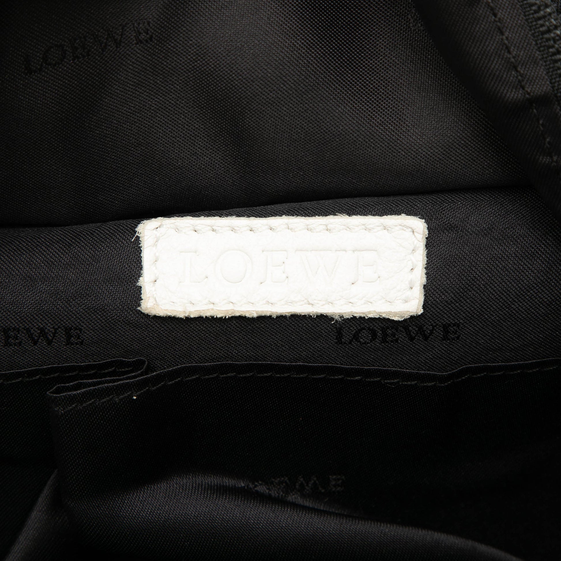 LOEWE Nappa Aire