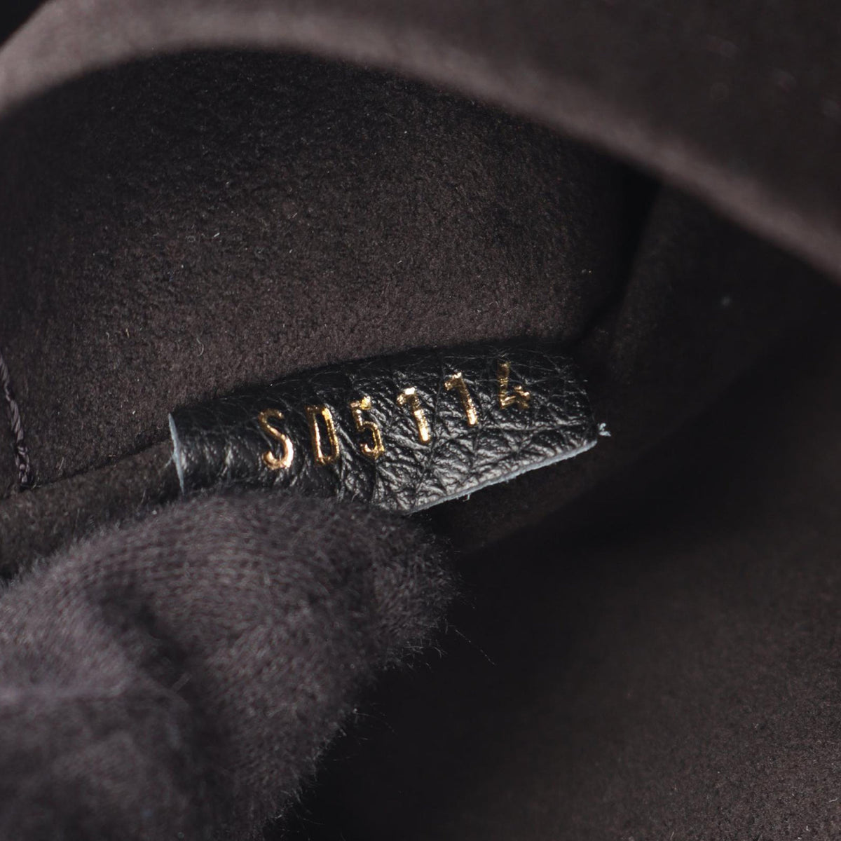 Louis Vuitton Monogram Estrela MM