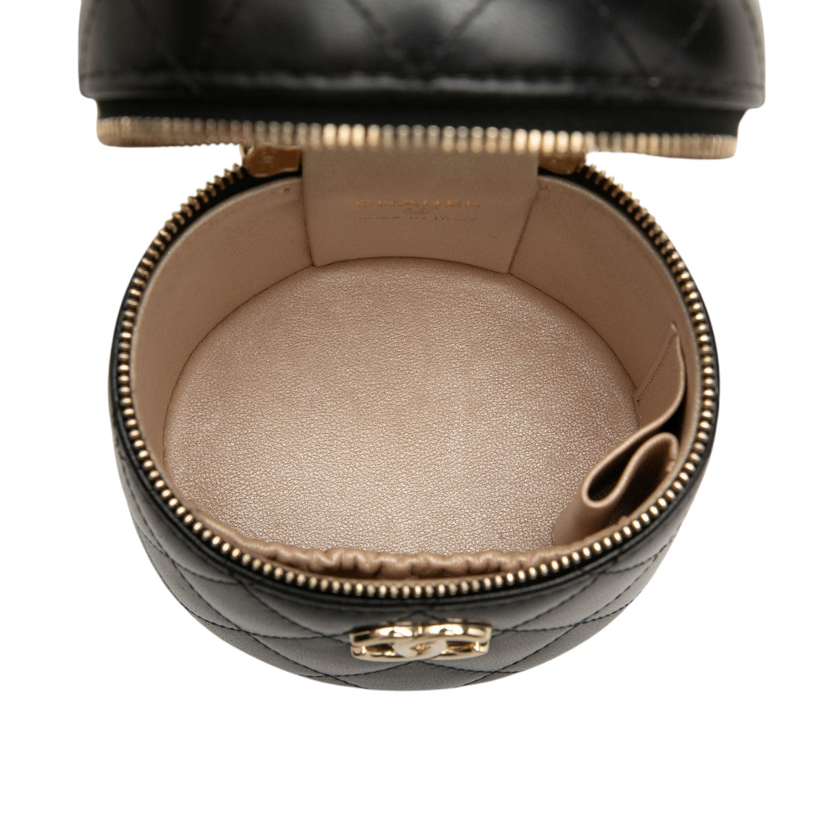 Chanel Mini Quilted Lambskin Ruched Handle Vanity Case — Black