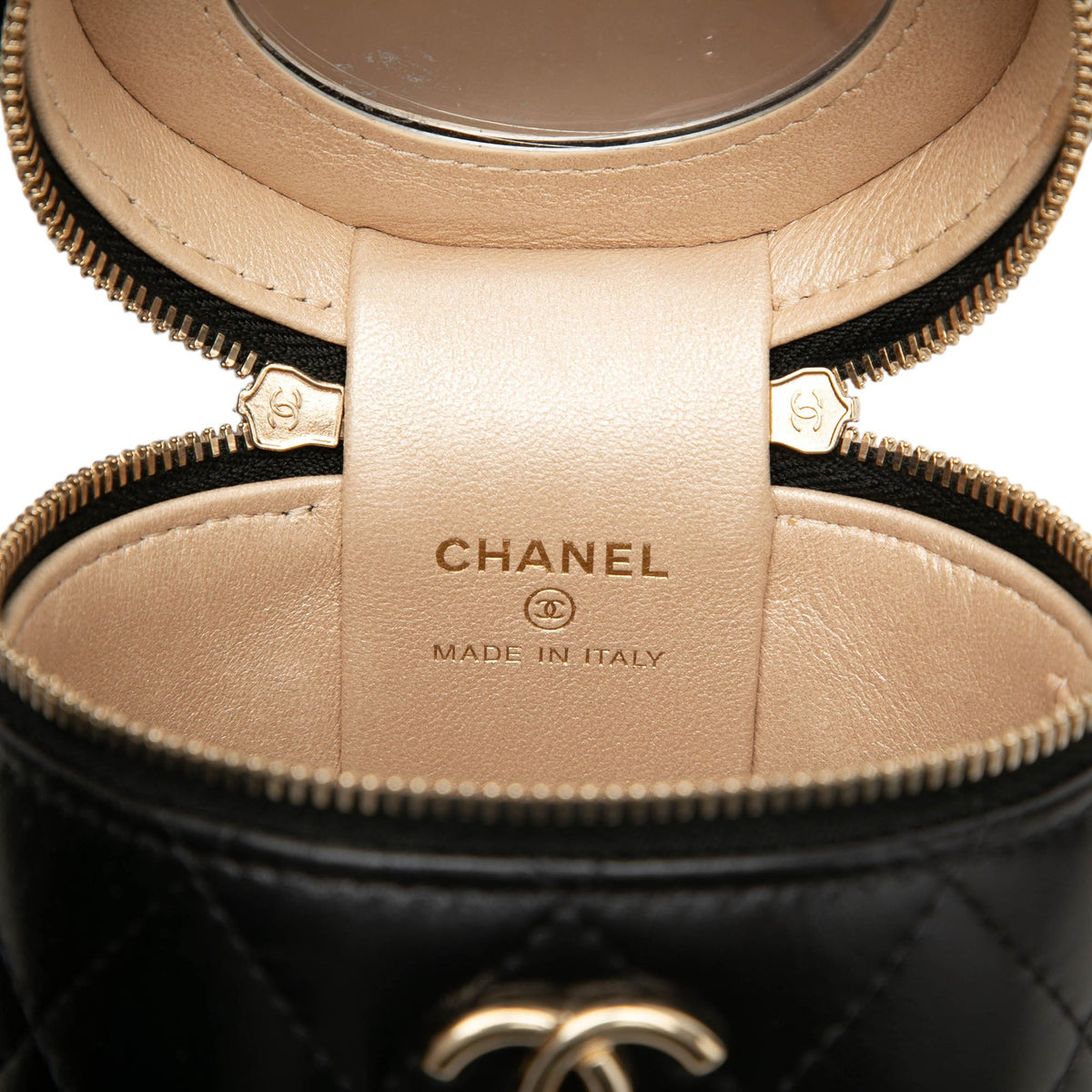 Chanel Mini Quilted Lambskin Ruched Handle Vanity Case — Black