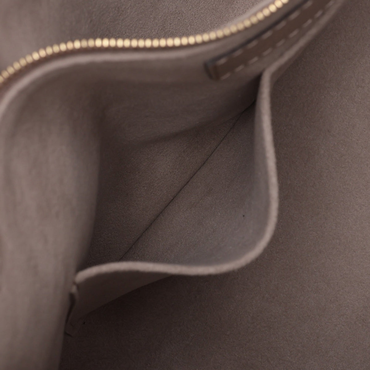 Louis Vuitton Monogram Empreinte OnTheGo MM — Beige