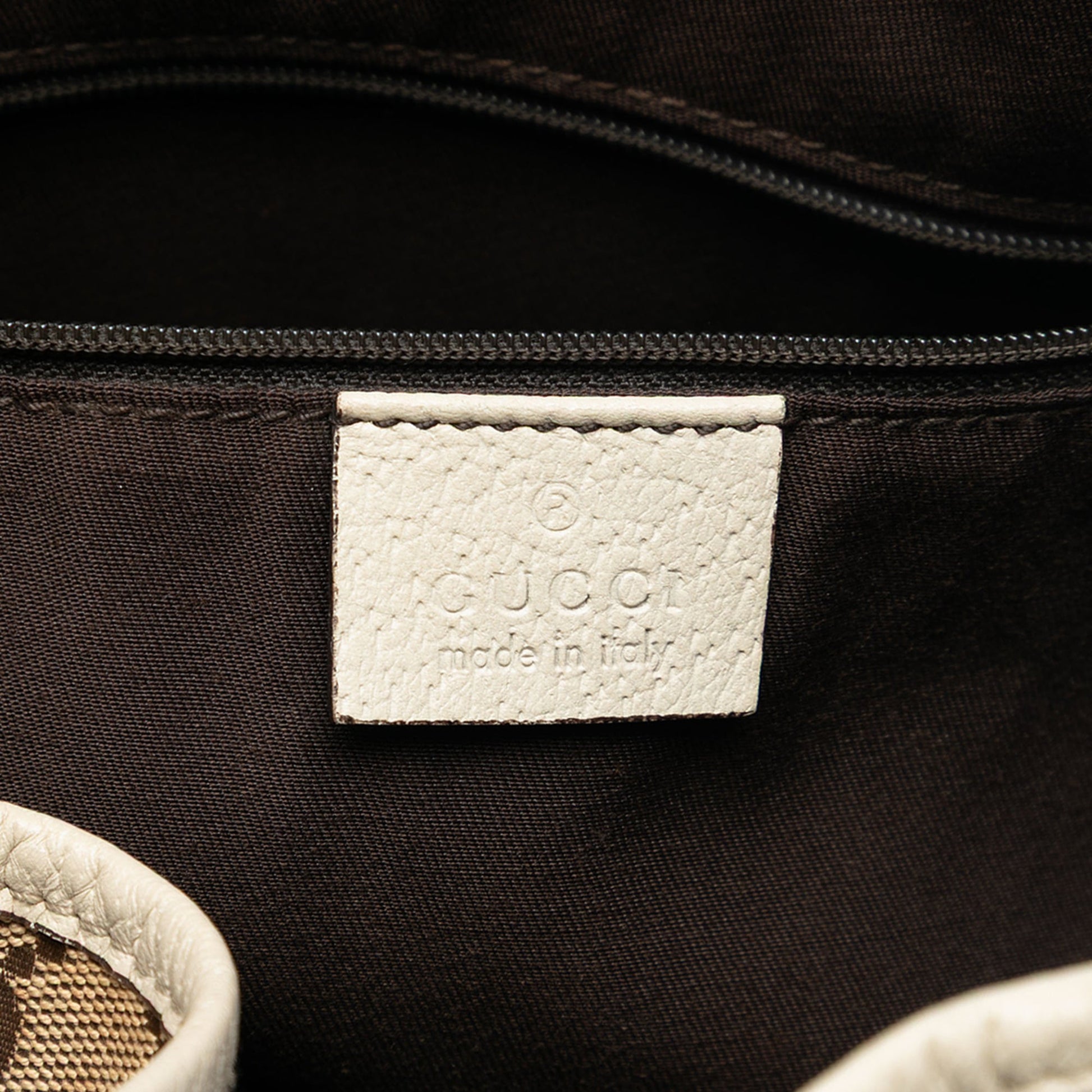 Gucci GG Canvas Abbey D Ring Tote