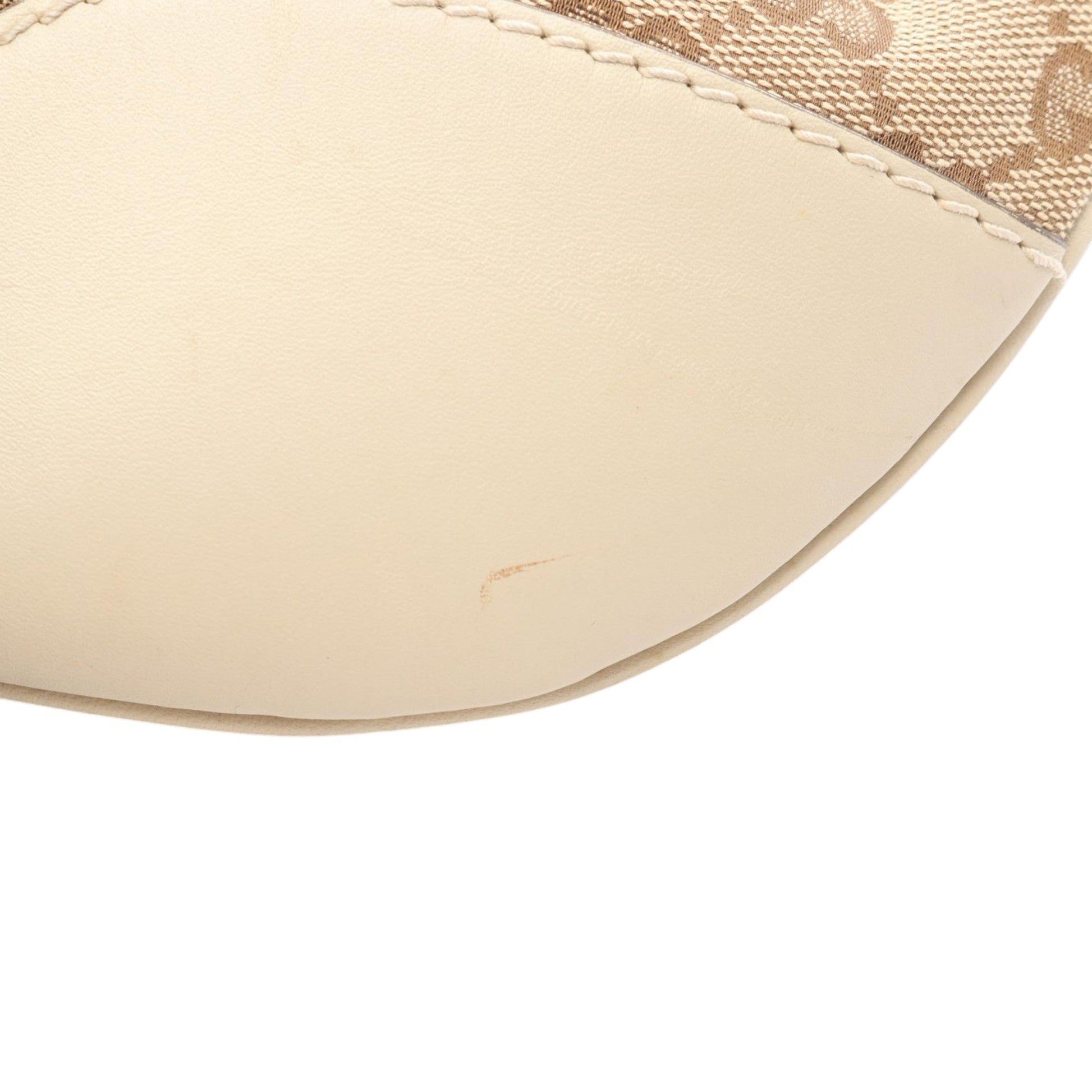 Gucci GG Canvas Lovely Crossbody